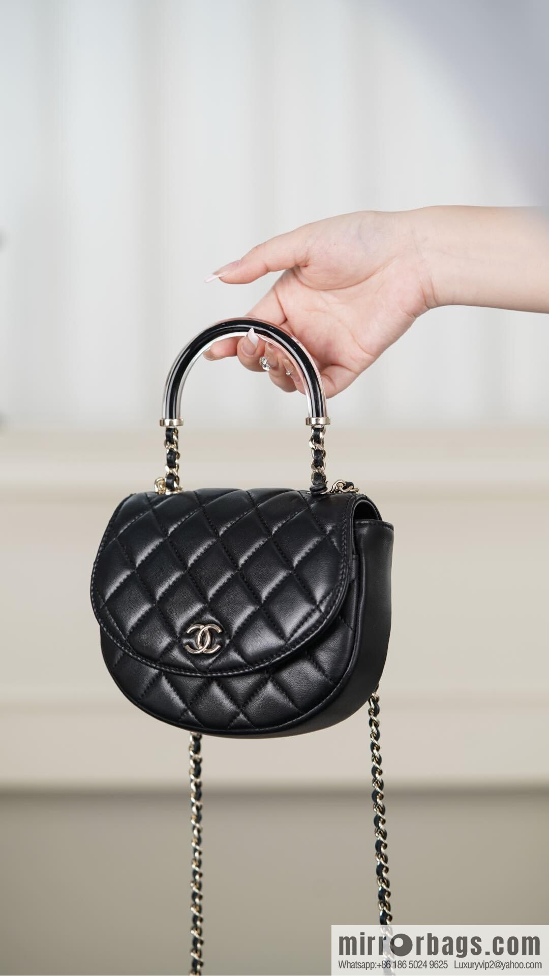 𝐂𝐡𝐚𝐧𝐞𝐥 𝟐𝟓𝐜 early spring new, chain handle bag 👜 AP4410