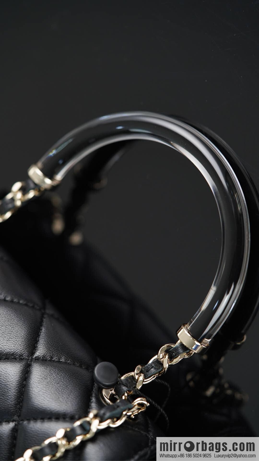 𝐂𝐡𝐚𝐧𝐞𝐥 𝟐𝟓𝐜 early spring new, chain handle bag 👜 AP4410
