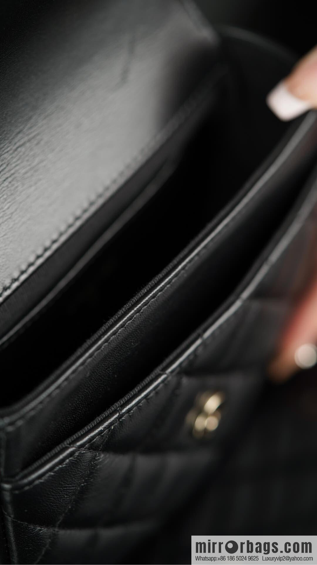 𝐂𝐡𝐚𝐧𝐞𝐥 𝟐𝟓𝐜 early spring new, chain handle bag 👜 AP4410