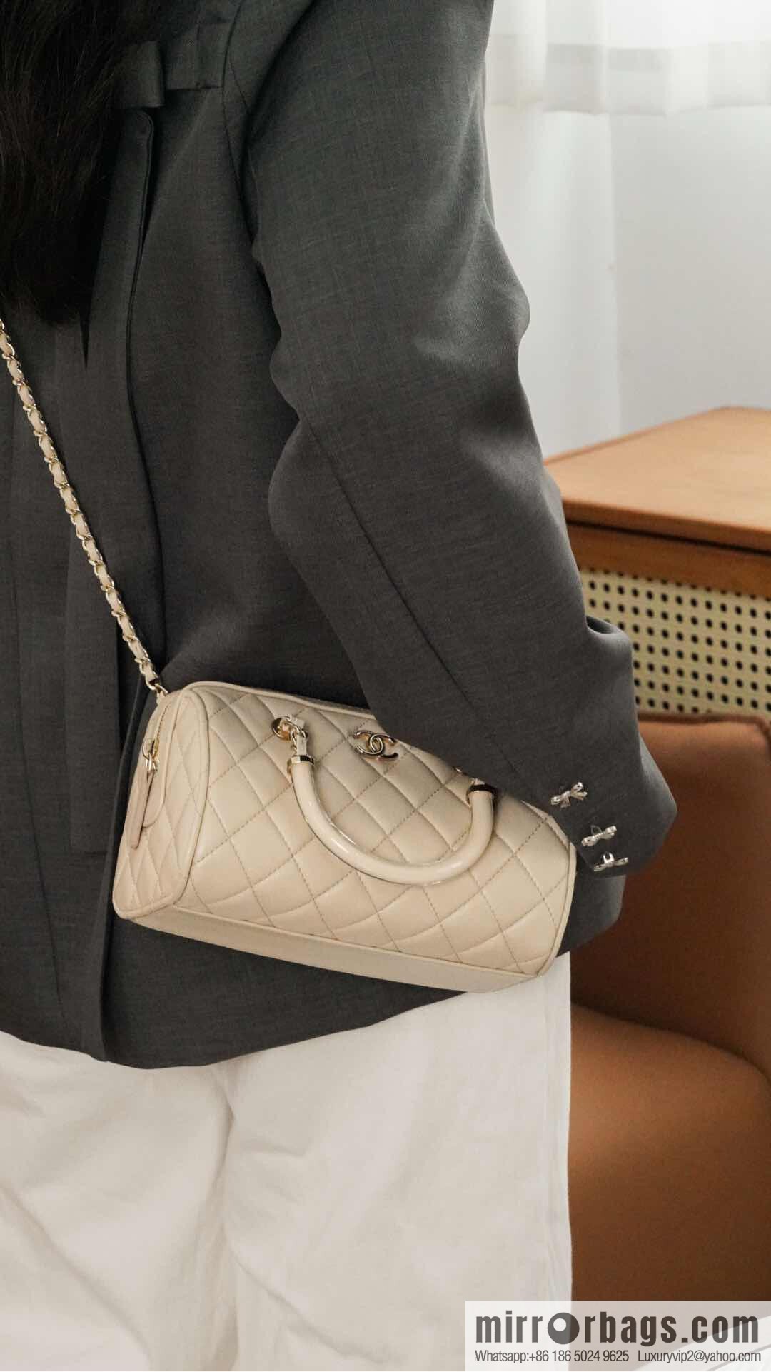 𝐂𝐡𝐚𝐧𝐞𝐥 𝟐𝟓𝐜 early spring Boston, bowling bag 💣 apricot AP4411 B18972 94305