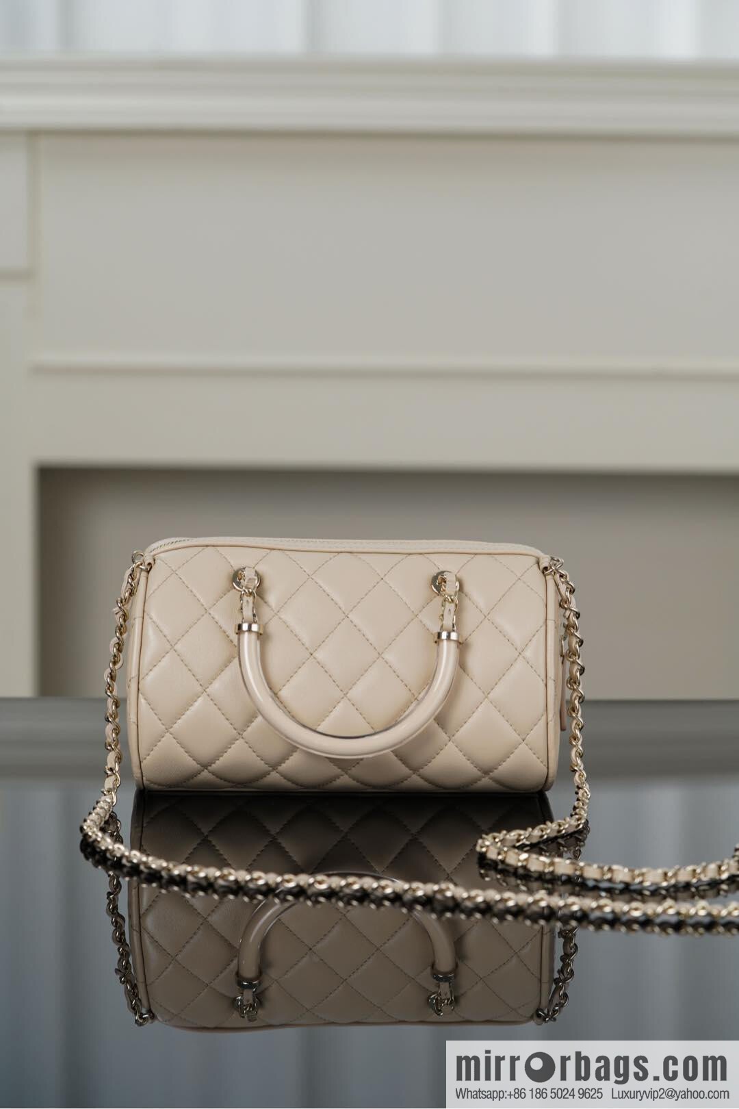 𝐂𝐡𝐚𝐧𝐞𝐥 𝟐𝟓𝐜 early spring Boston, bowling bag 💣 apricot AP4411 B18972 94305