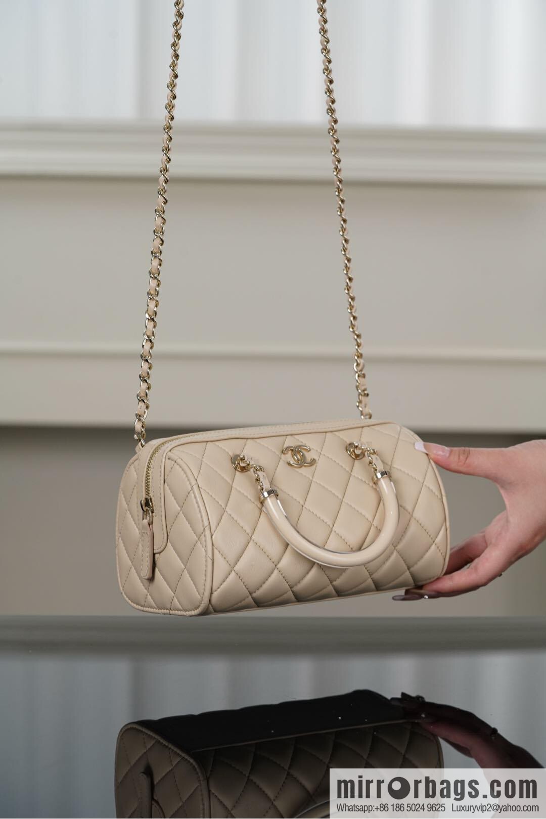 𝐂𝐡𝐚𝐧𝐞𝐥 𝟐𝟓𝐜 early spring Boston, bowling bag 💣 apricot AP4411 B18972 94305