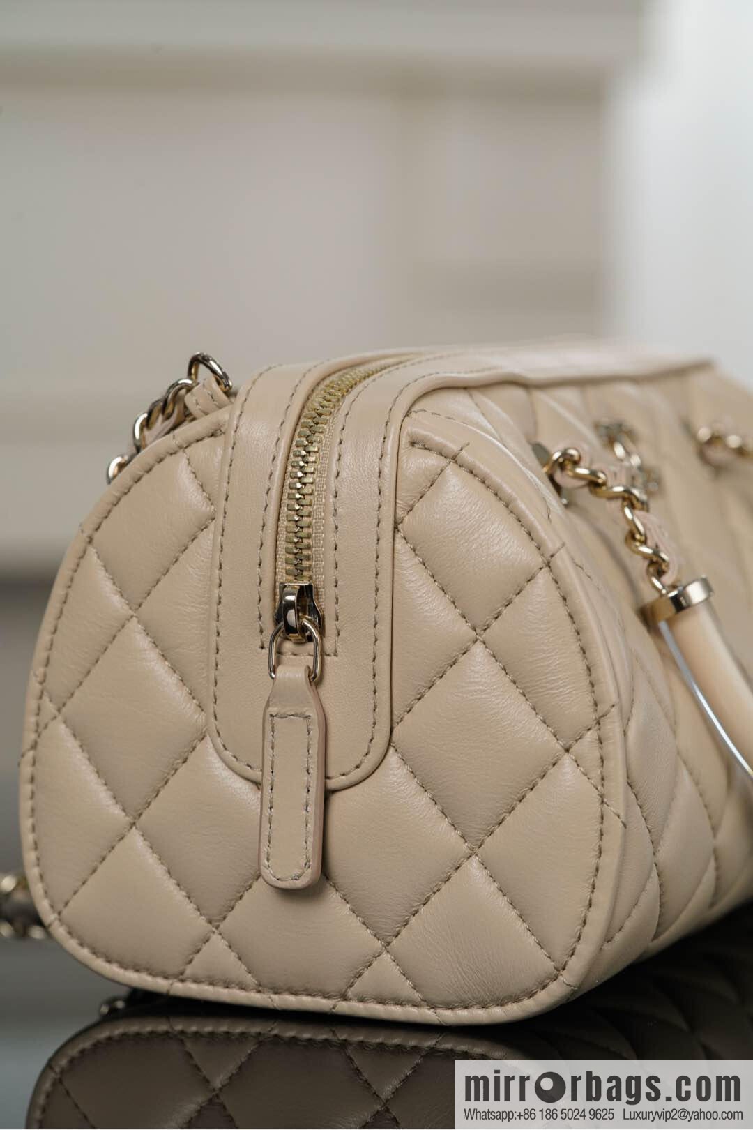 𝐂𝐡𝐚𝐧𝐞𝐥 𝟐𝟓𝐜 early spring Boston, bowling bag 💣 apricot AP4411 B18972 94305