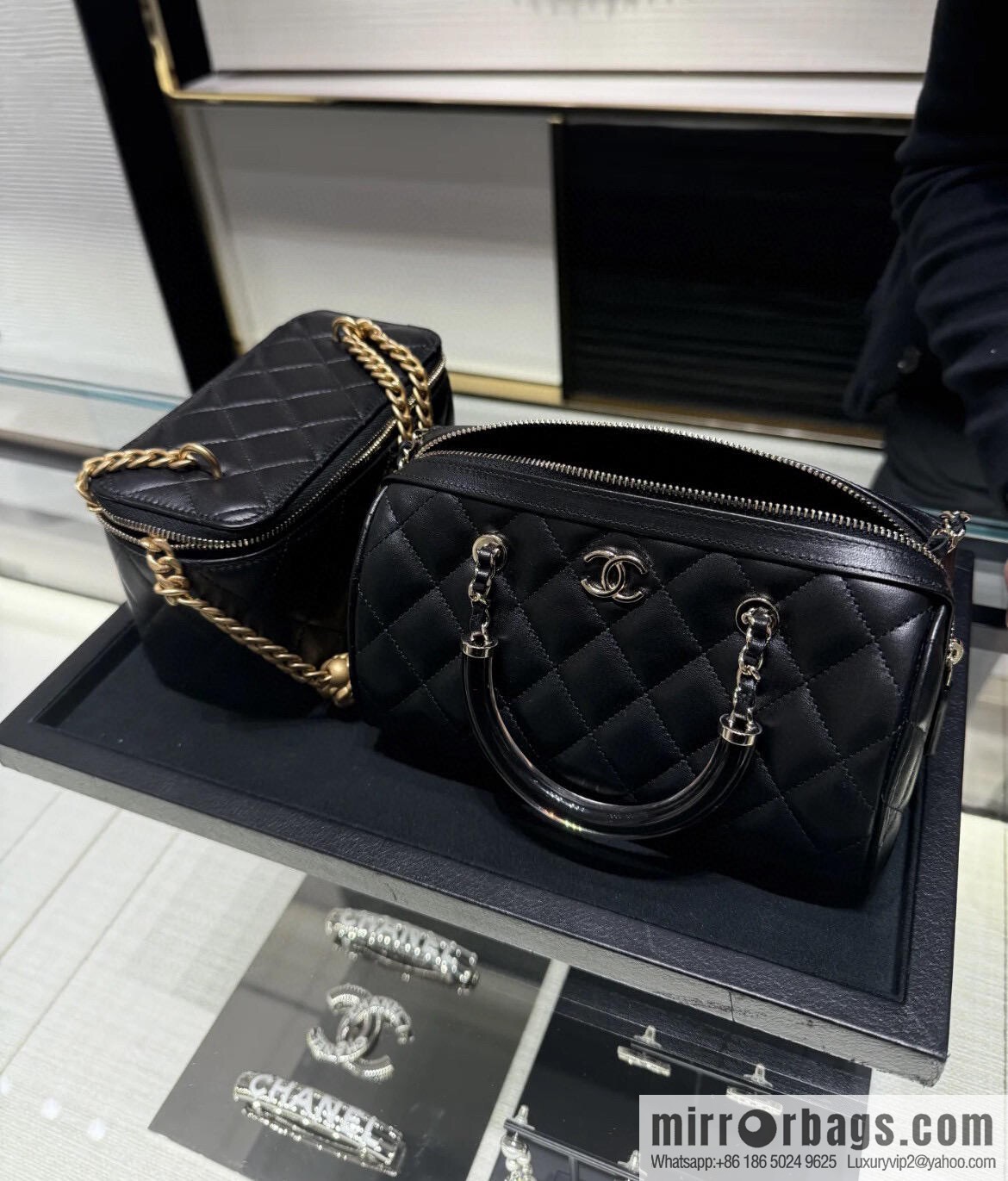 ππ‘ππ§ππ₯ πππ Early Spring Boston, Bowling Bag π£ Black AP4411