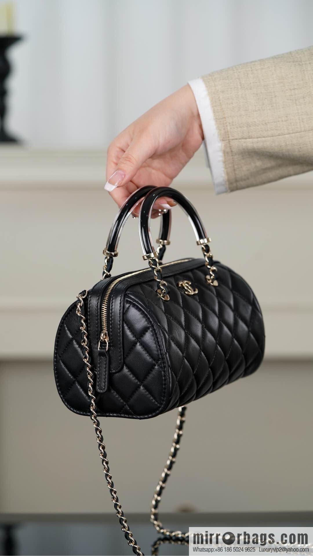ππ‘ππ§ππ₯ πππ Early Spring Boston, Bowling Bag π£ Black AP4411