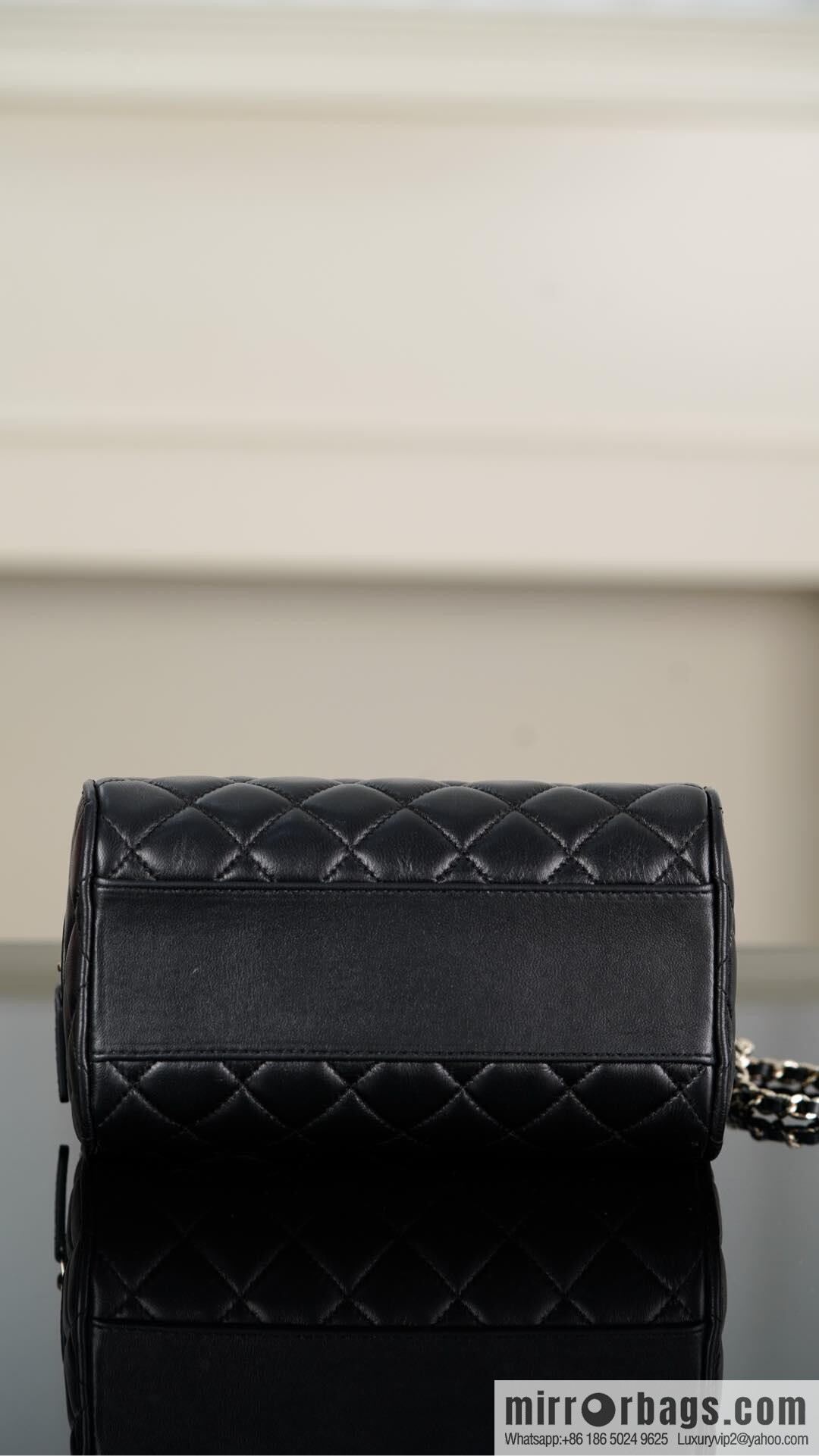 ππ‘ππ§ππ₯ πππ Early Spring Boston, Bowling Bag π£ Black AP4411