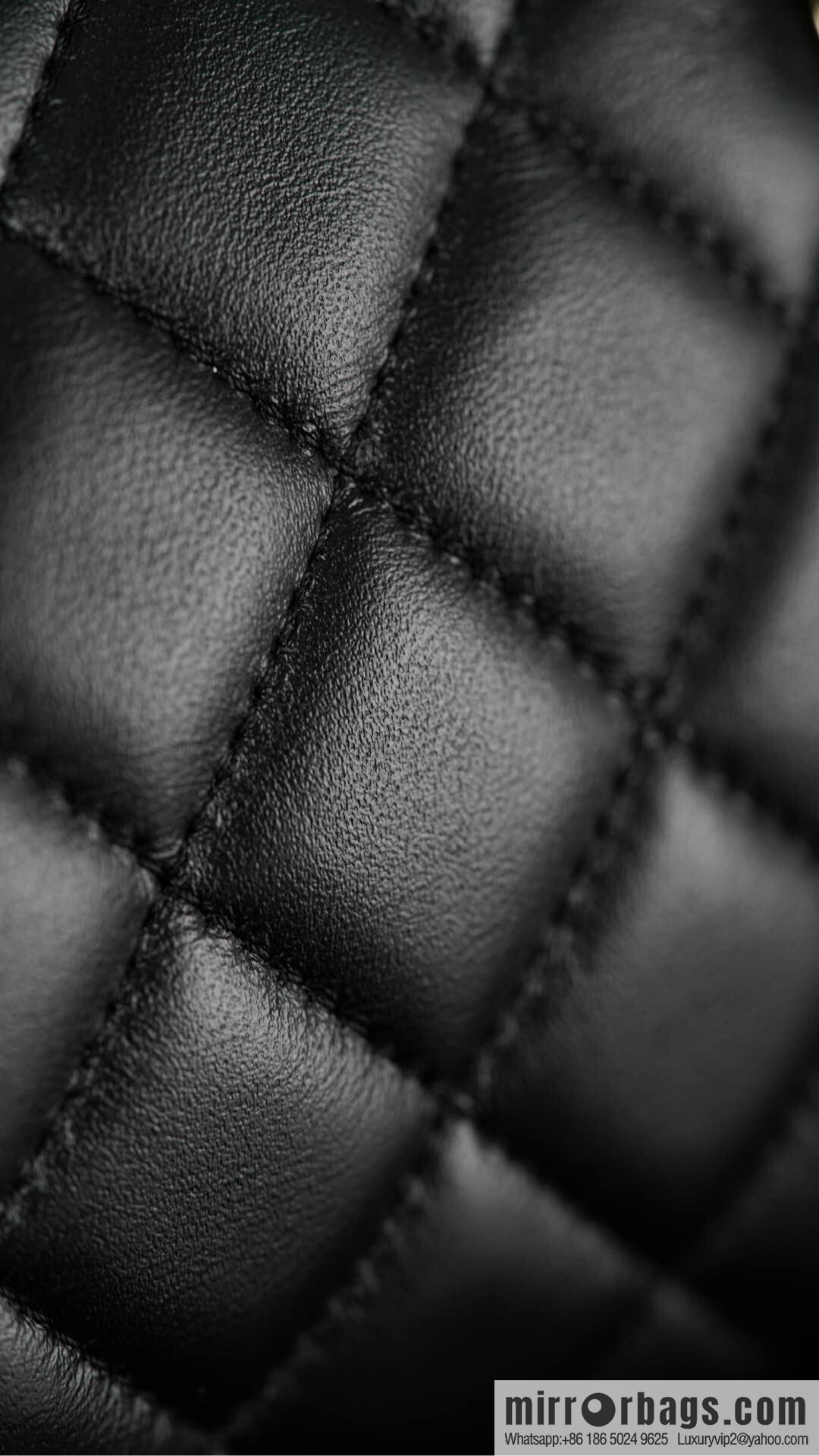 ππ‘ππ§ππ₯ πππ Early Spring Boston, Bowling Bag π£ Black AP4411
