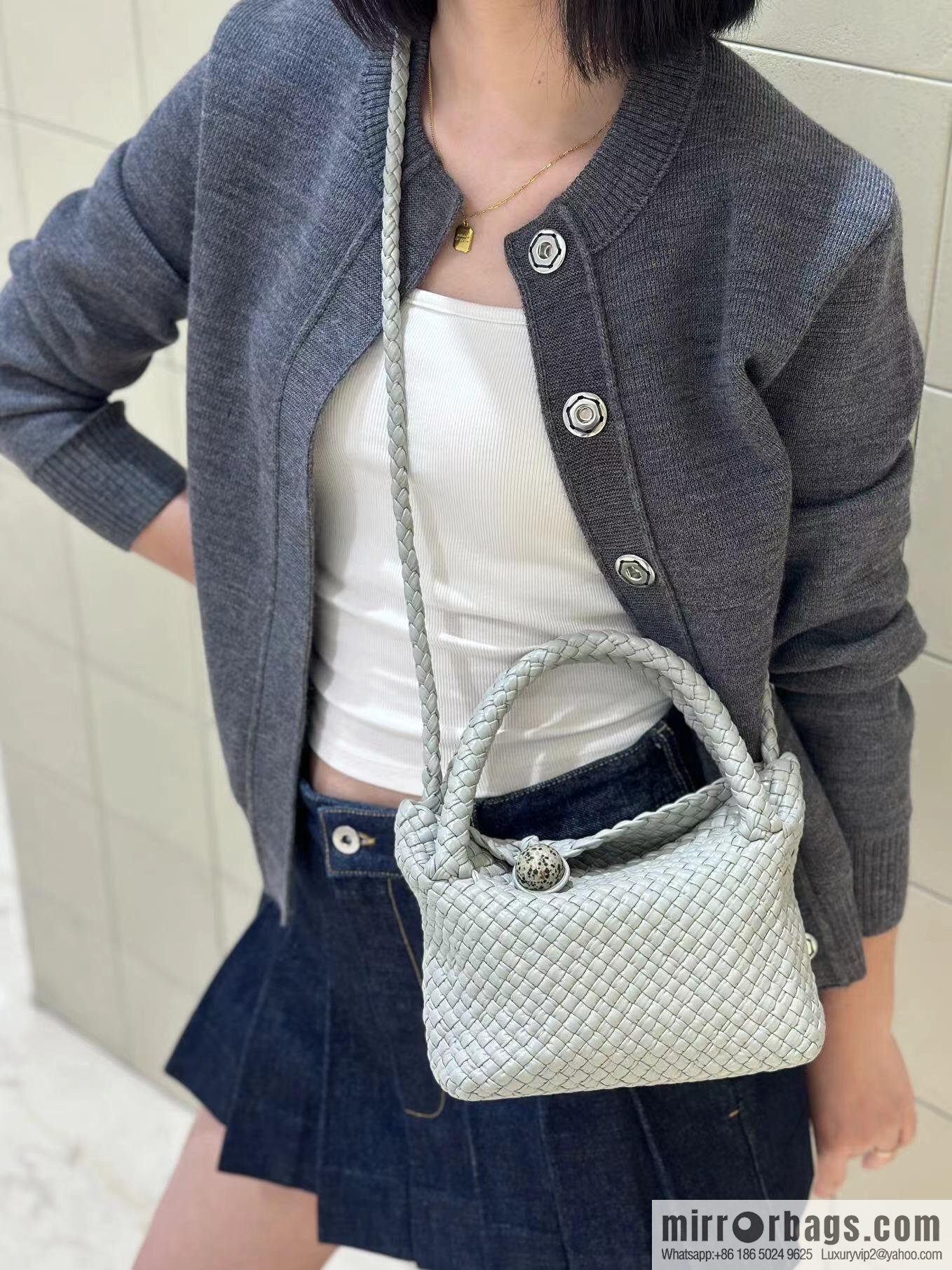 BV S Tosca Messenger Bag 776755 Agate Grey ➕ Dalmatian Stone