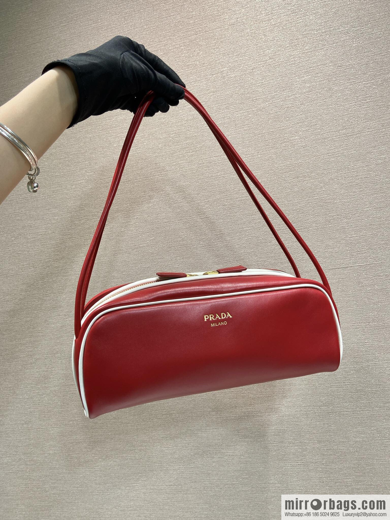 PRADA 🎉 new bowling 🎉 1BC249 🎉🎉 red