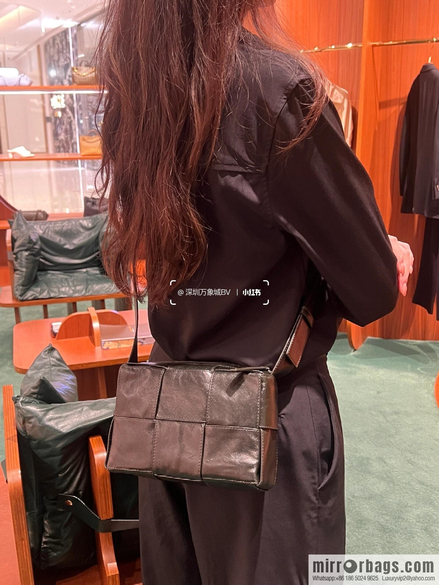 BV Small Arco Camera Bag 795177 Dark Green