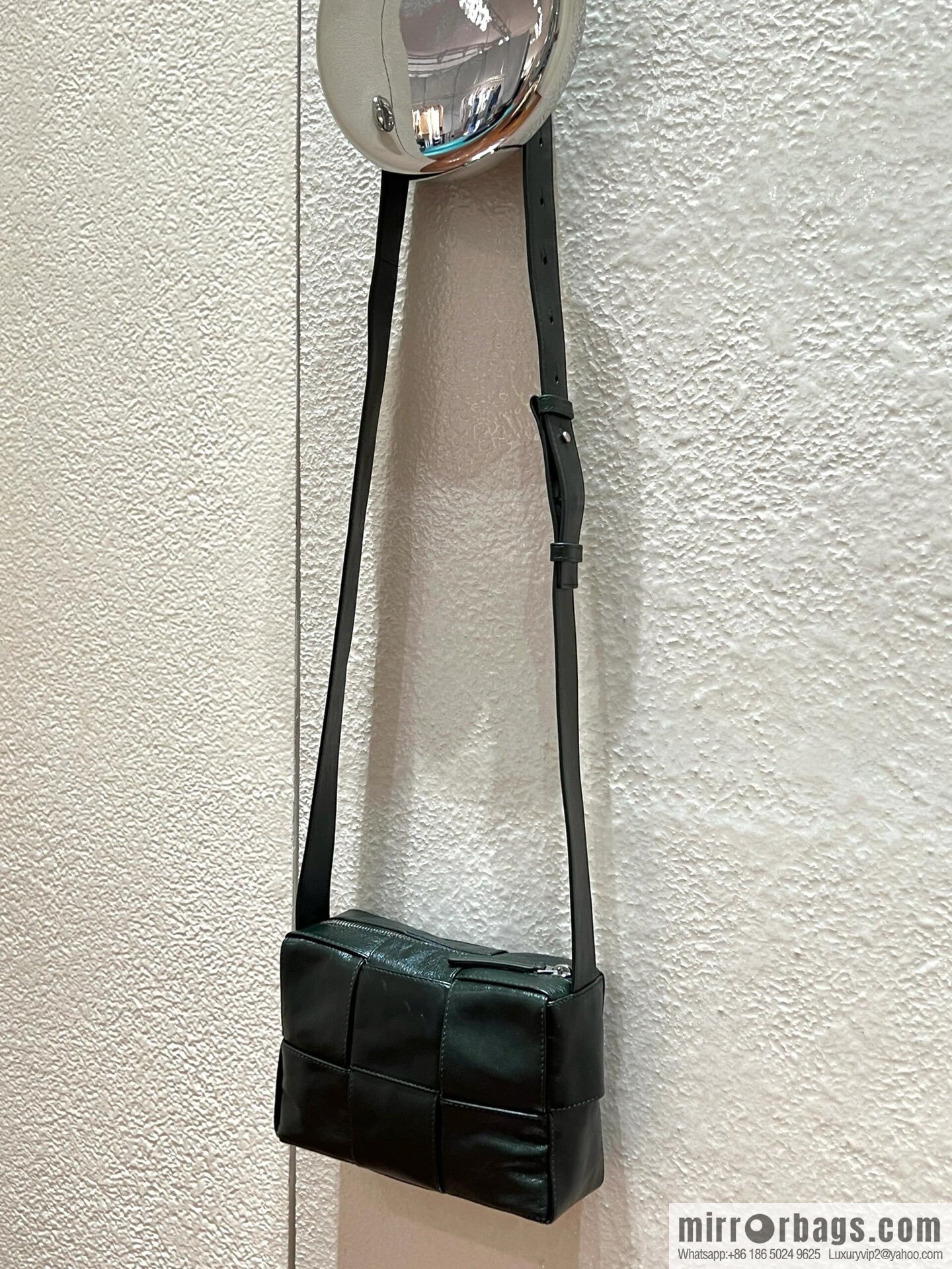 BV Small Arco Camera Bag 795177 Dark Green