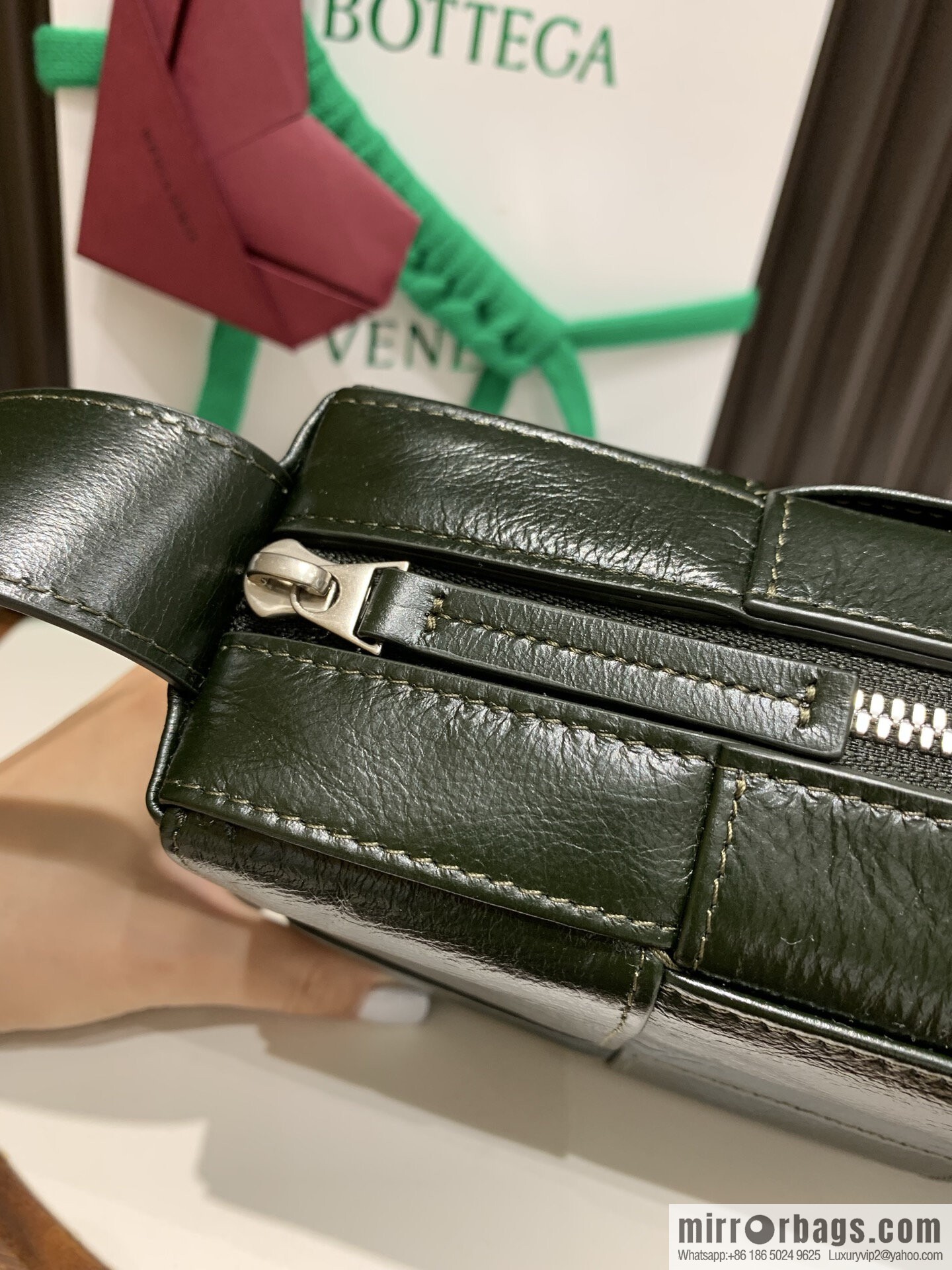 BV Small Arco Camera Bag 795177 Dark Green