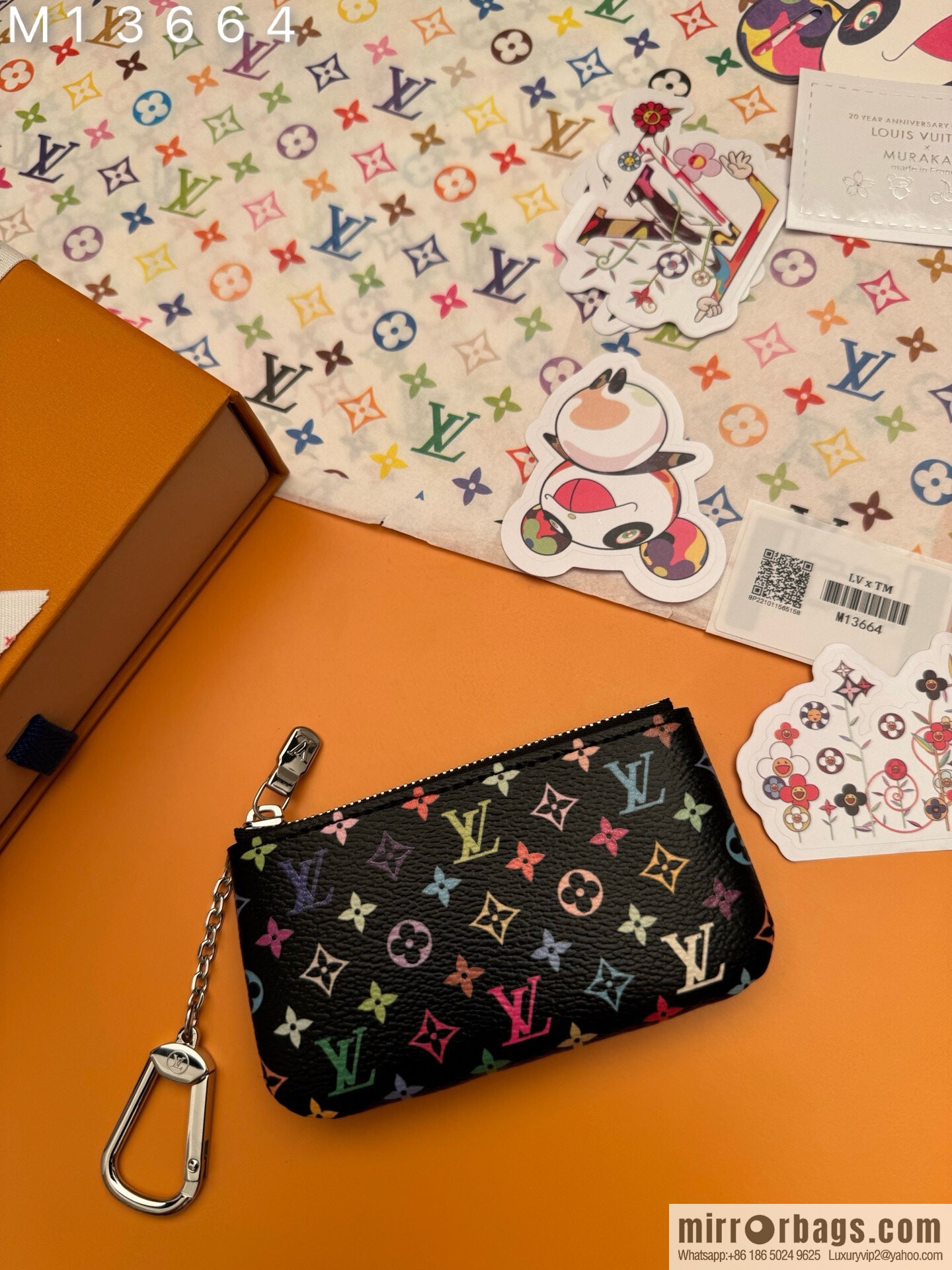 LV M13664 LV x TM Key Pouch