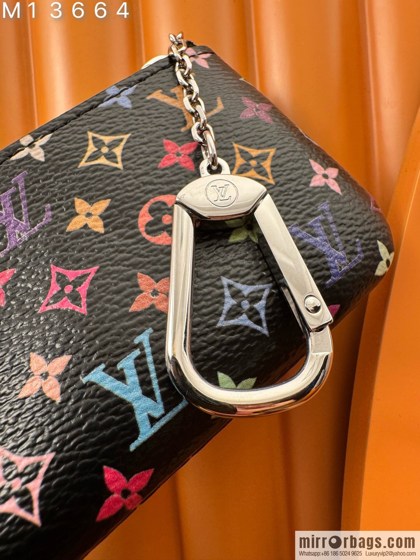 LV M13664 LV x TM Key Pouch