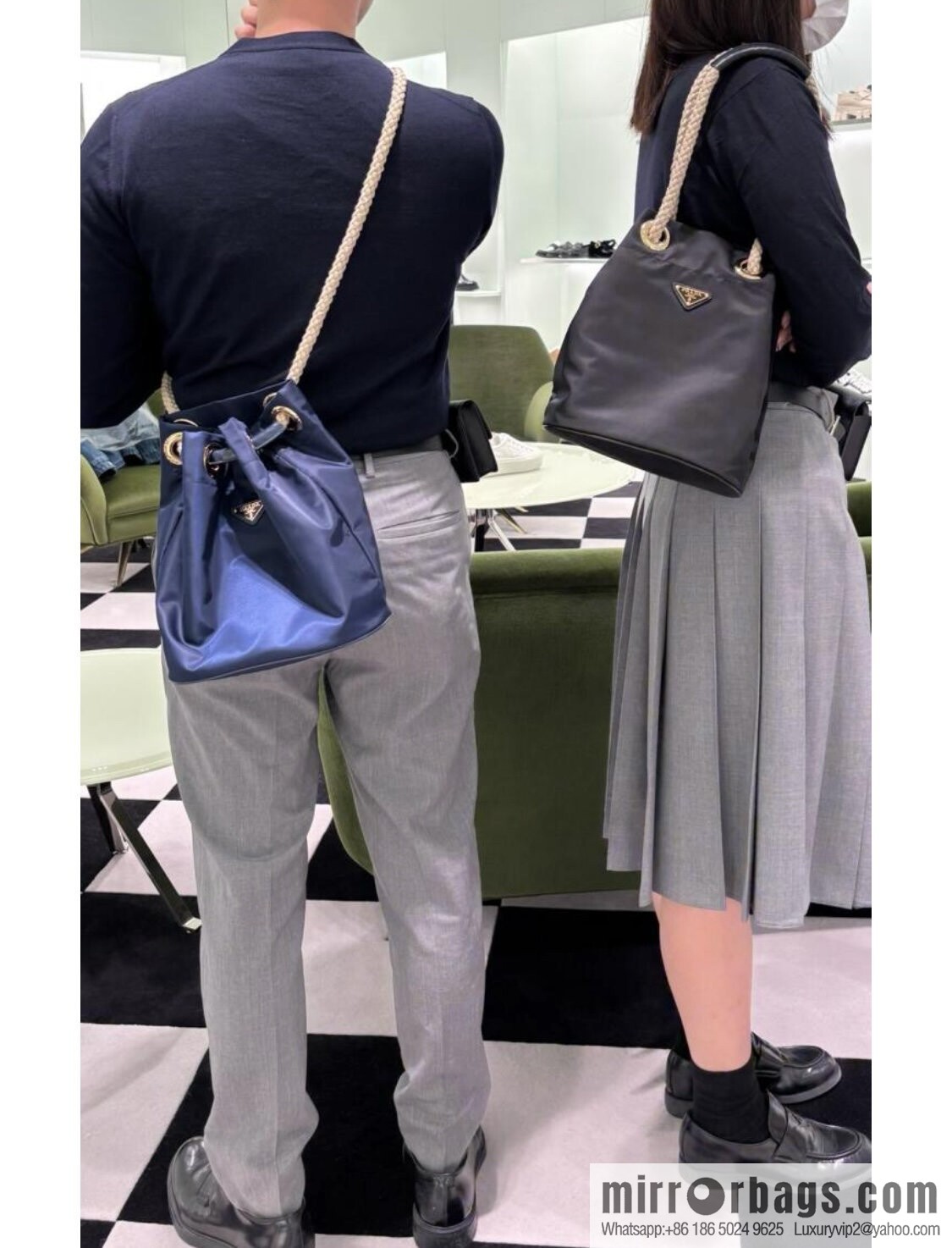 Prada's new bucket bag 1BE082 catwalk model, blue.