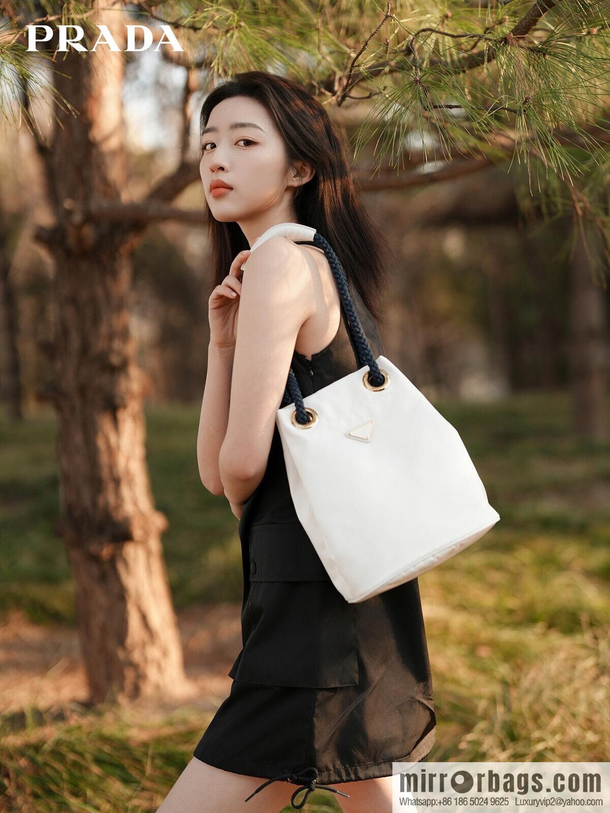 Prada new bucket bag 1BE082 catwalk model, white.