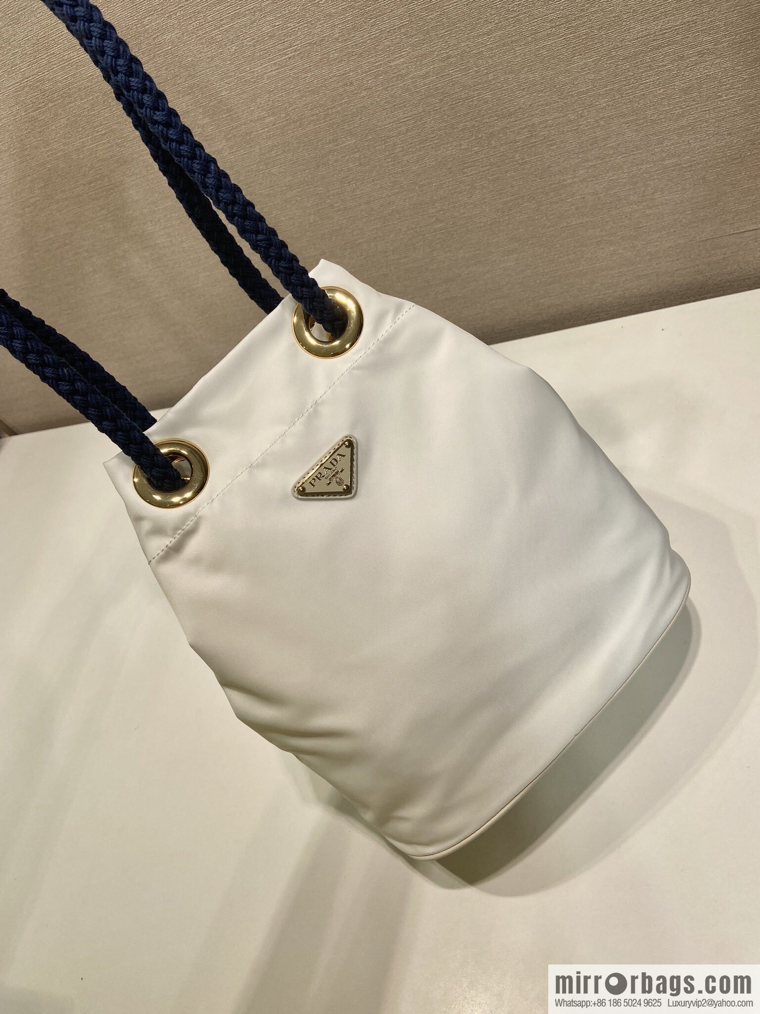 Prada new bucket bag 1BE082 catwalk model, white.
