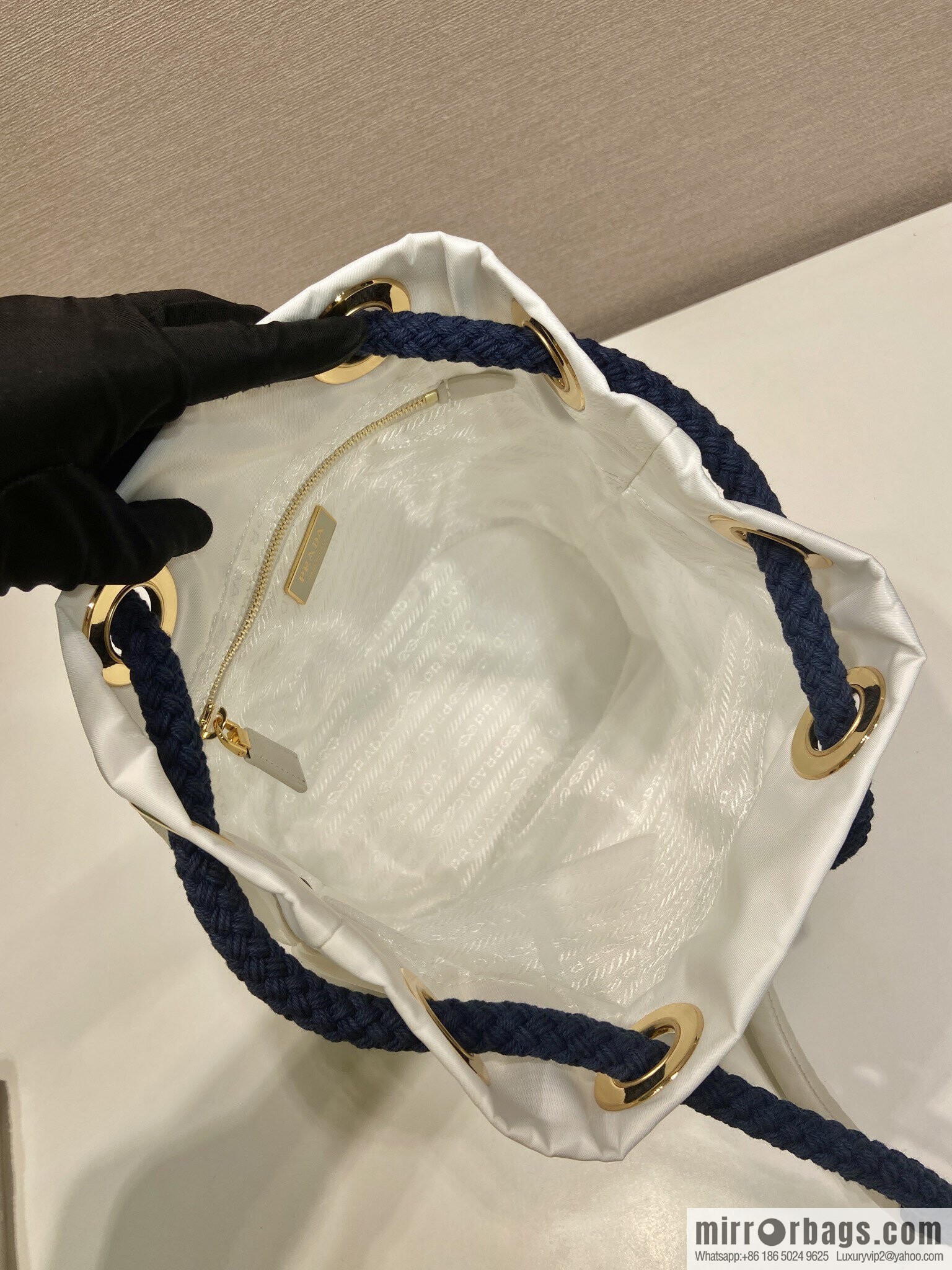 Prada new bucket bag 1BE082 catwalk model, white.