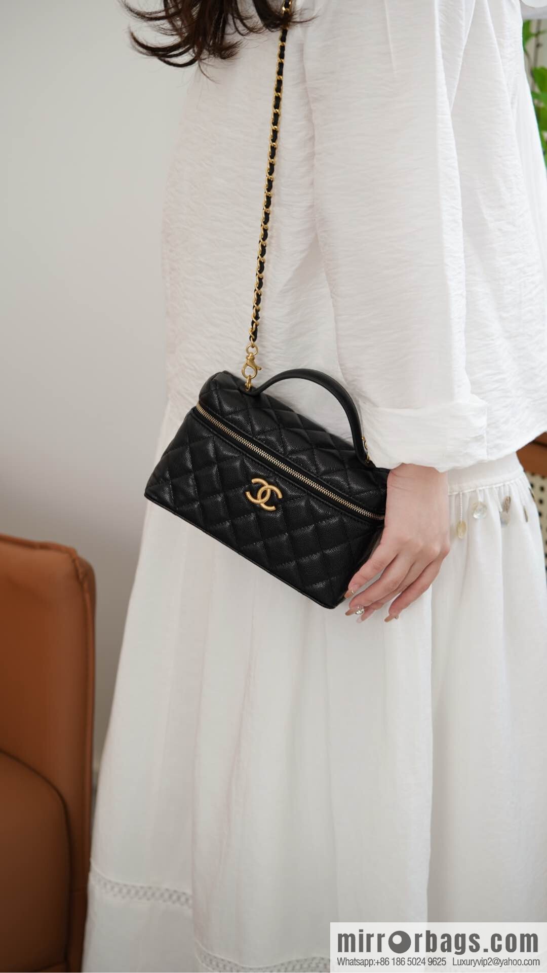 ππ‘ππ§ππ₯ πππ new lunch box bag, black gold, lychee cow AP4385