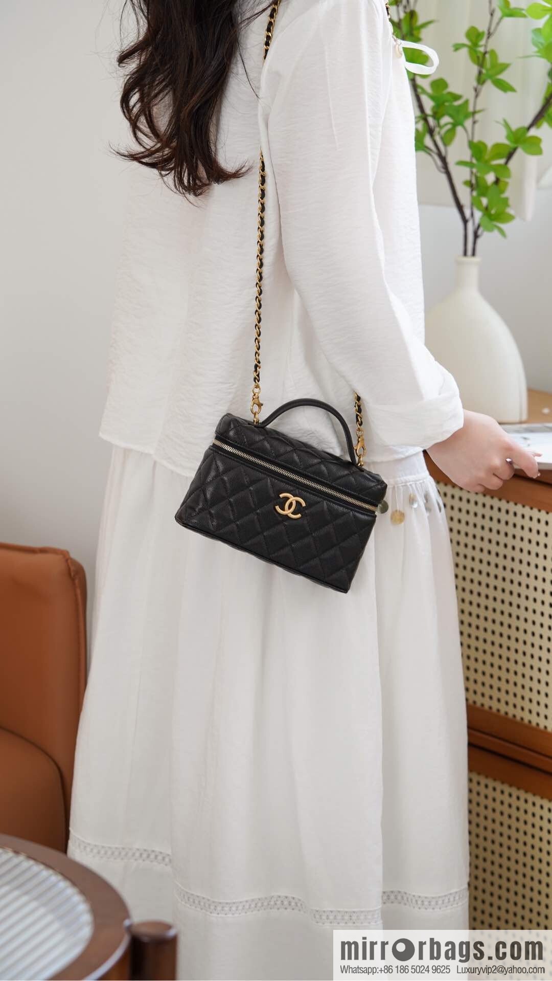 ππ‘ππ§ππ₯ πππ new lunch box bag, black gold, lychee cow AP4385