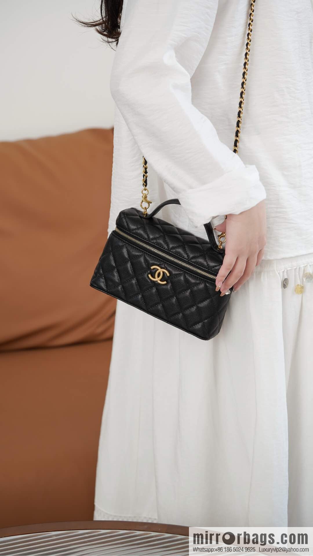 ππ‘ππ§ππ₯ πππ new lunch box bag, black gold, lychee cow AP4385
