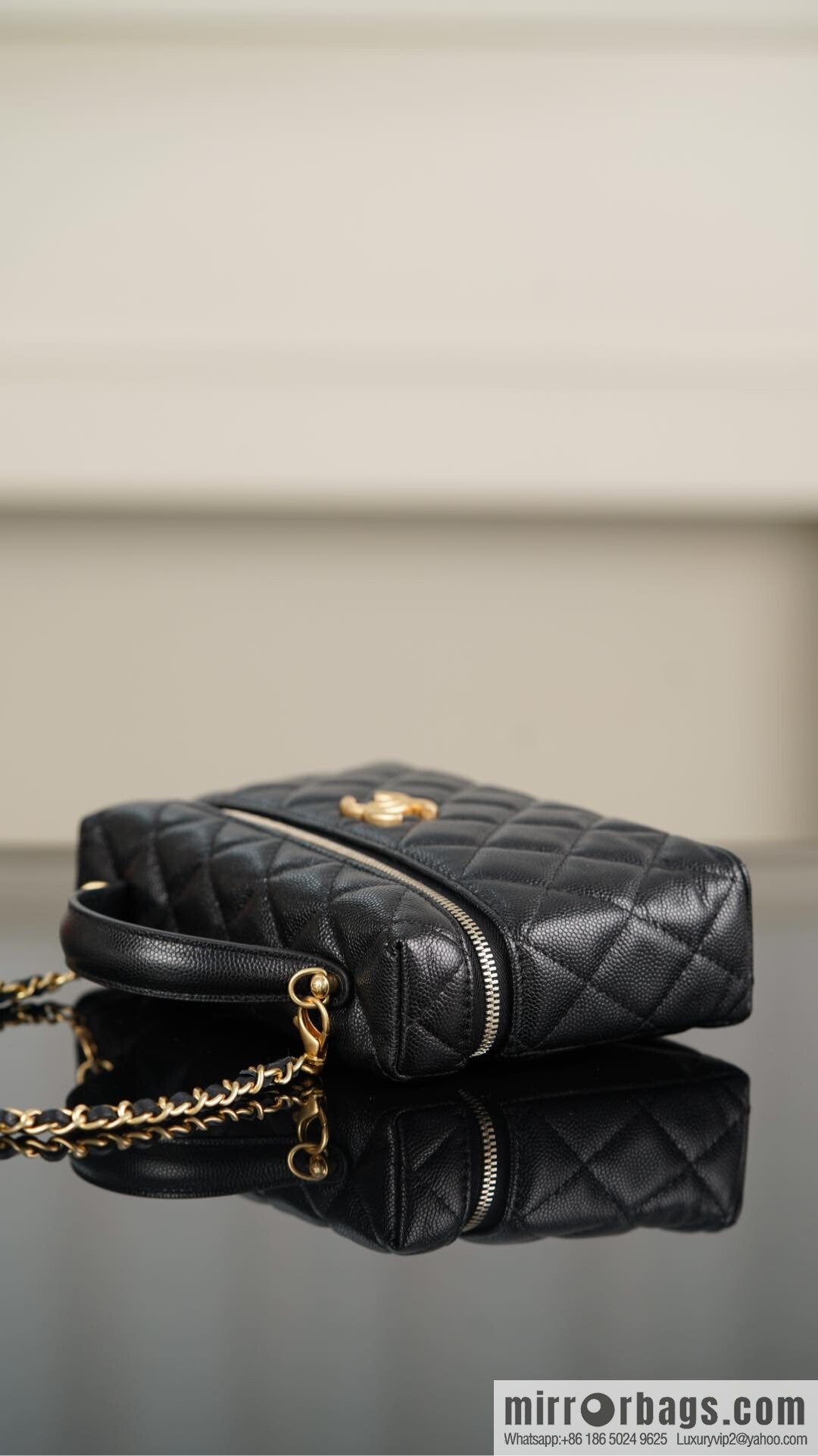 ππ‘ππ§ππ₯ πππ new lunch box bag, black gold, lychee cow AP4385