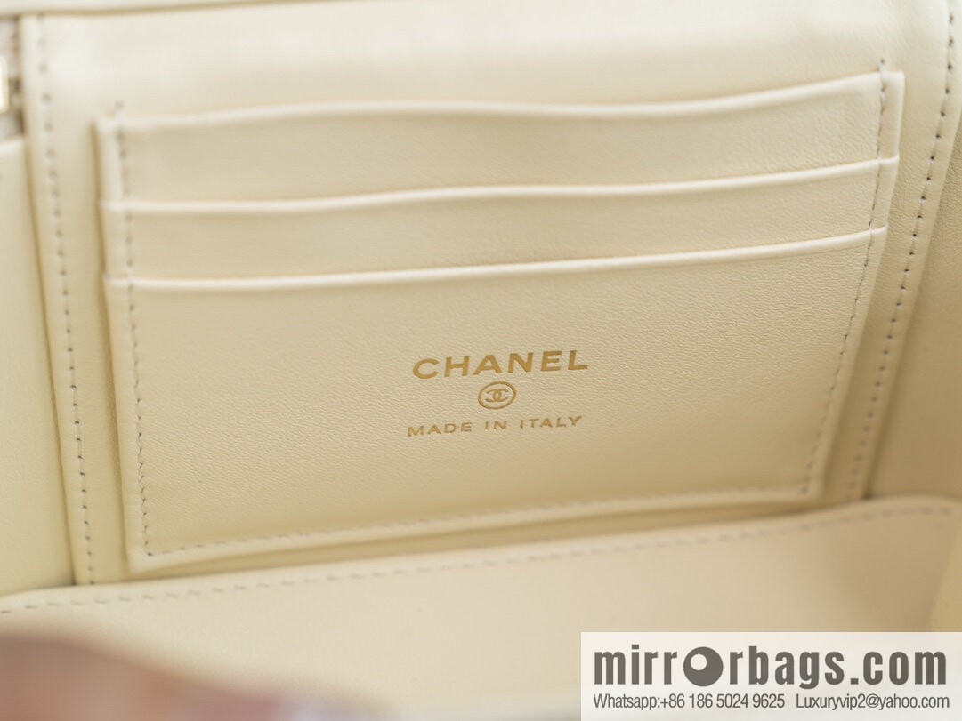 ππ‘ππ§ππ₯ πππ new, handle box bag, lychee cow, beige AP4404