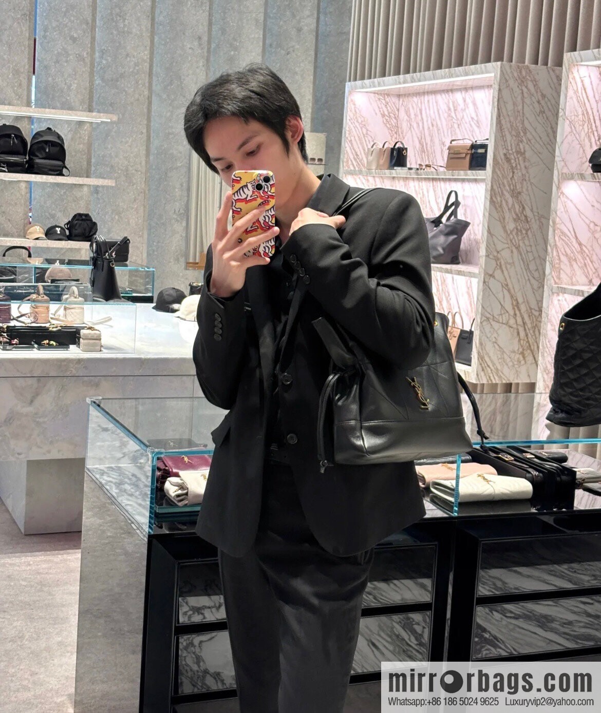 YSL 𝗝𝗮𝗺𝗶𝗲 𝟰.𝟯 small 𝗣𝗢𝗖𝗛𝗢𝗡_ lucky bag bucket bag 833948 black