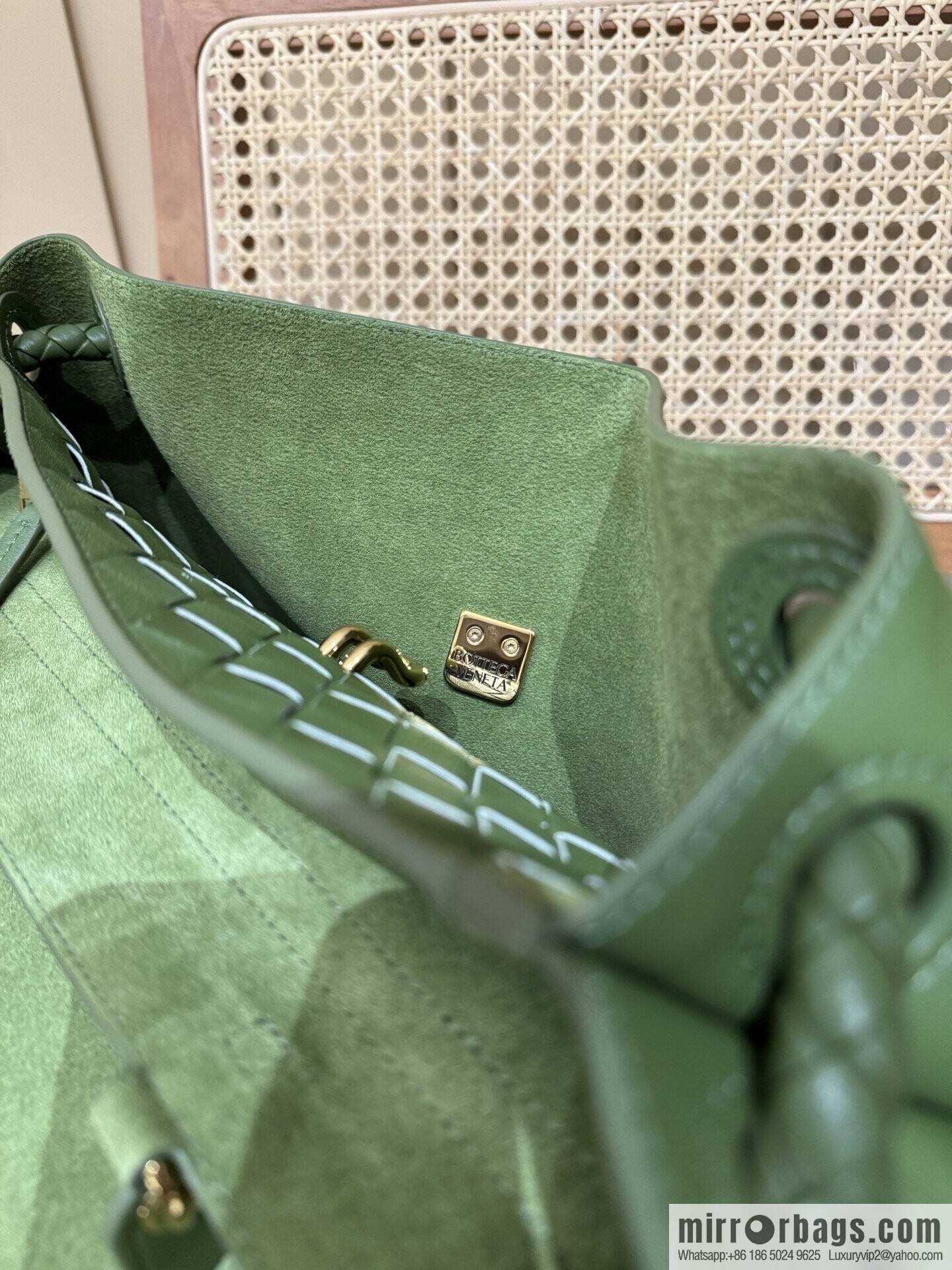 BV Ciao Ciao Handbag 817231 Matcha Green