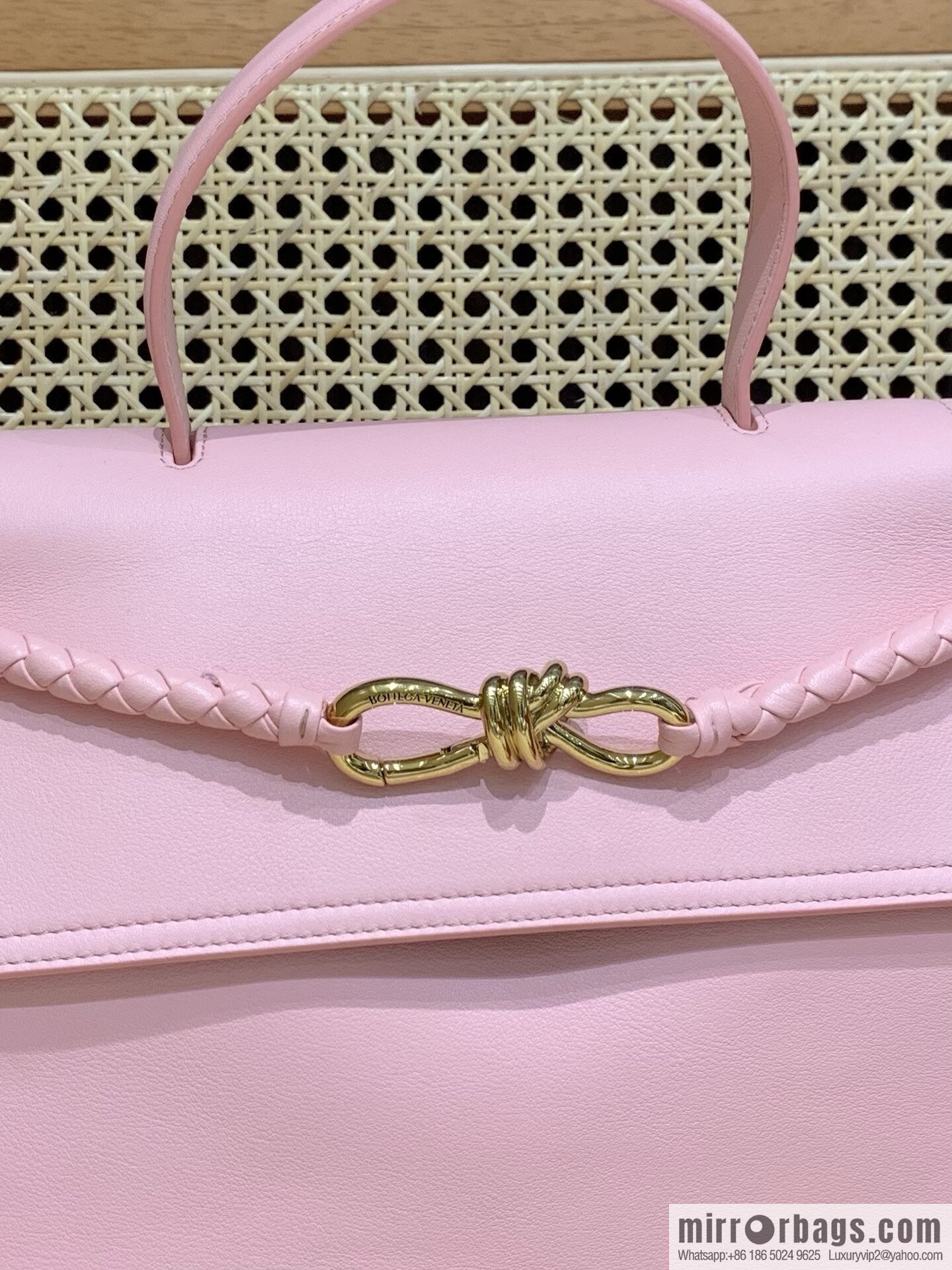 BV Ciao Ciao Handbag 817231 Rose Powder