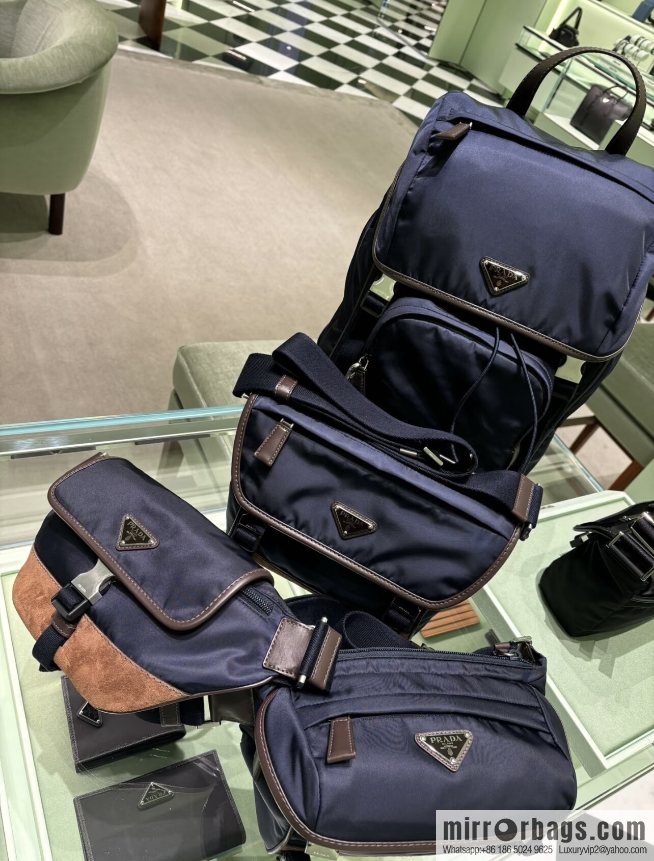 PRADA 🎉 new fanny pack 🎉 2VH176 new color 🎉🎉 blue