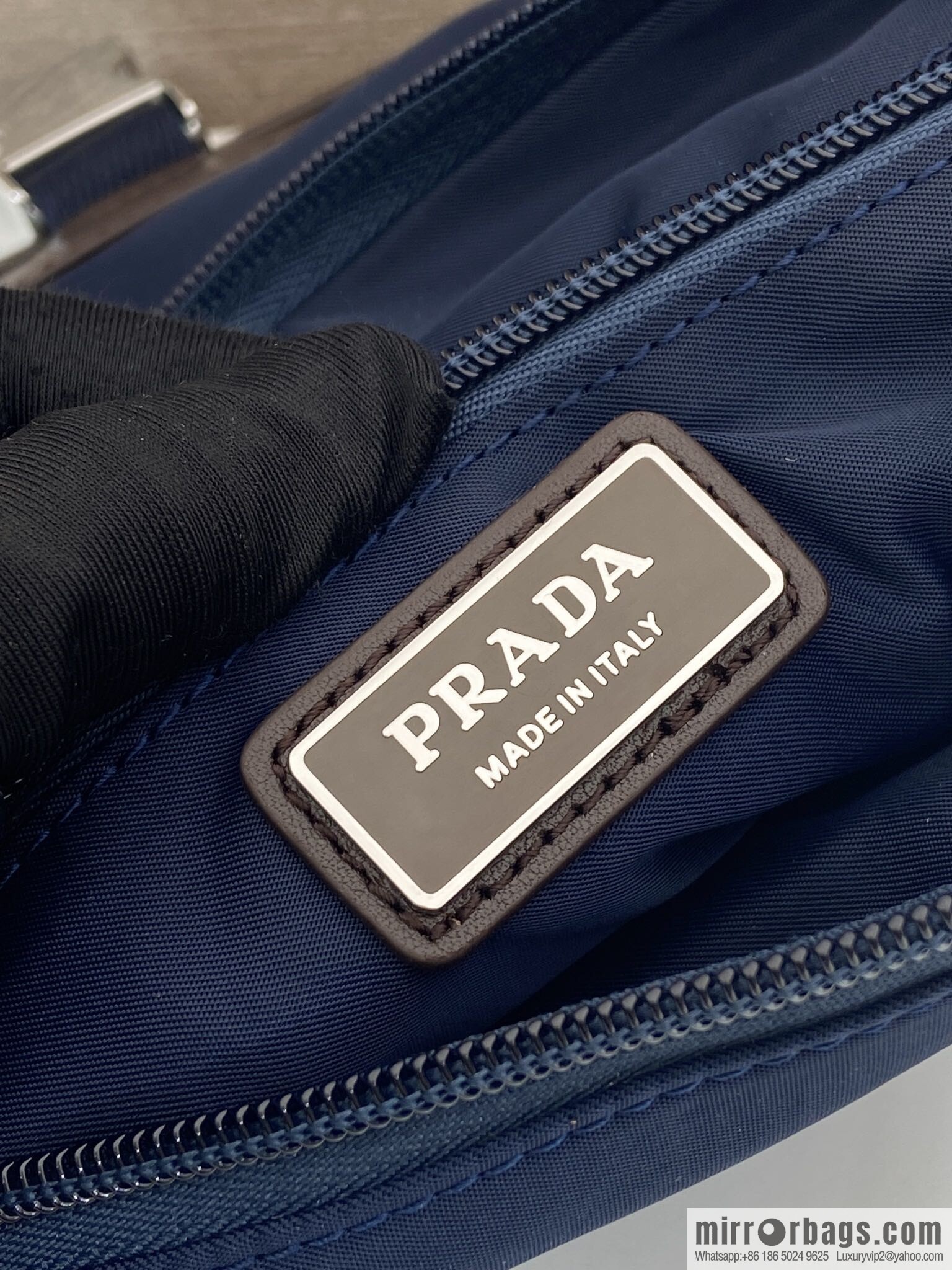 PRADA 🎉 new fanny pack 🎉 2VH176 new color 🎉🎉 blue