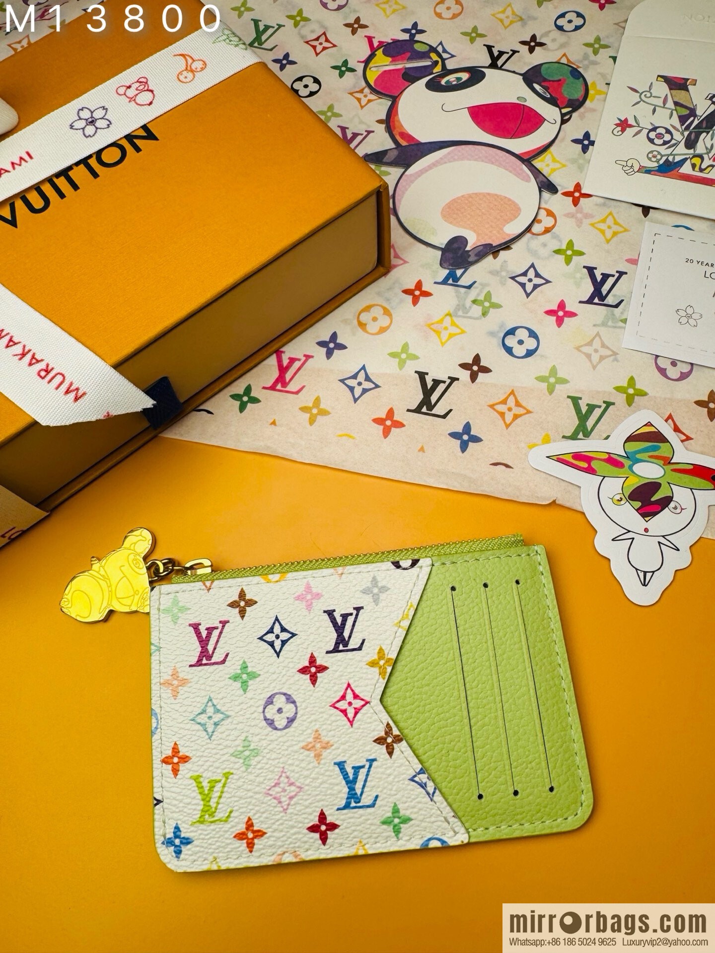 LV M13800 LV x TM ROMY Clip