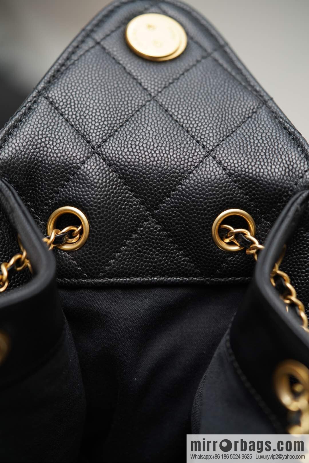 𝐂𝐡𝐚𝐧𝐞𝐥 𝟐𝟓𝐬 𝐡𝐨𝐛𝐨 𝐛𝐚𝐠 Drawstring Bucket Bag, Black Gold Caviar, Large ✔️ AS5311