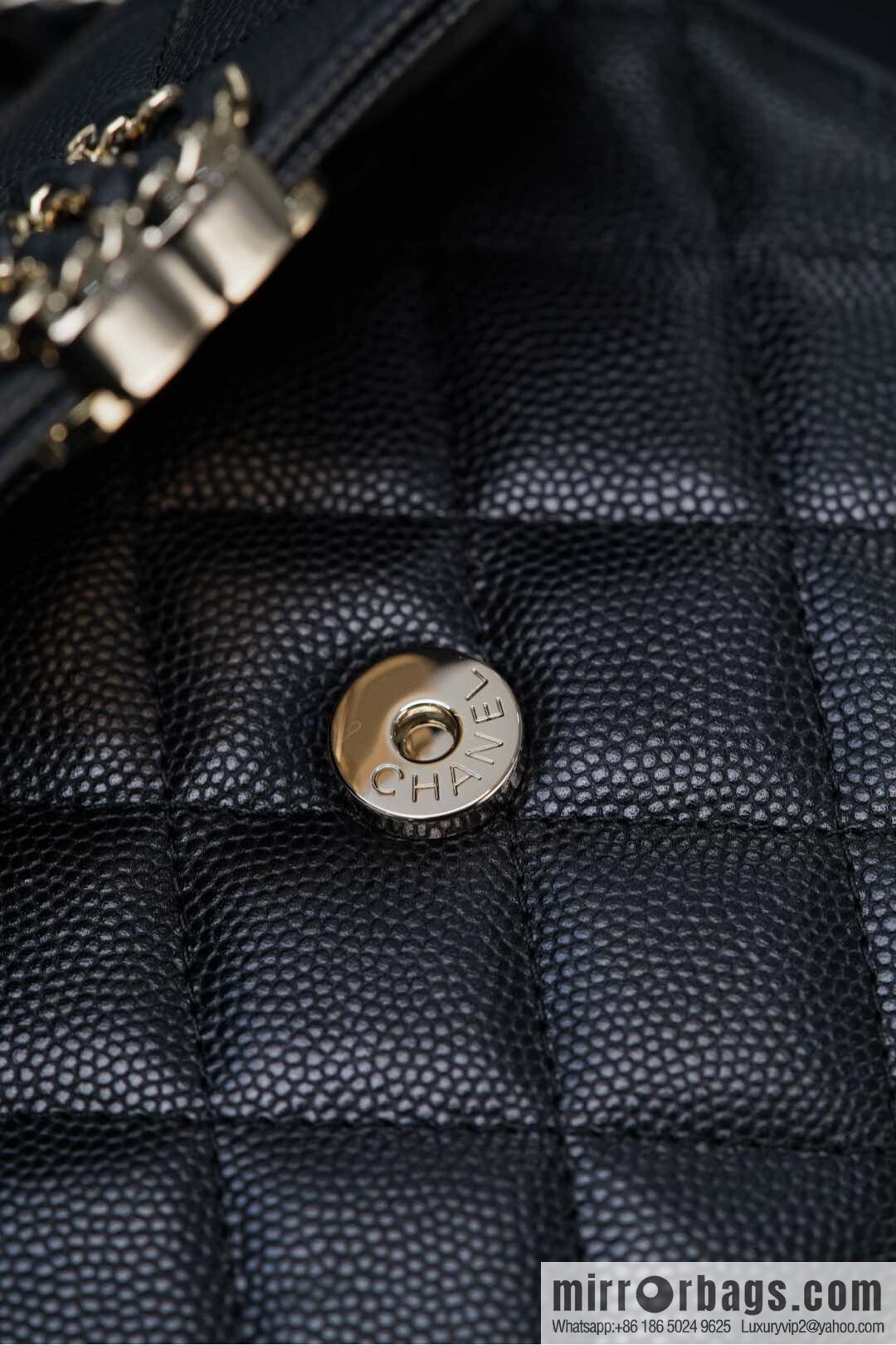 ππ‘ππ§ππ₯ 25s Cross Handle Black Gold Litchi π Vertical AP3237