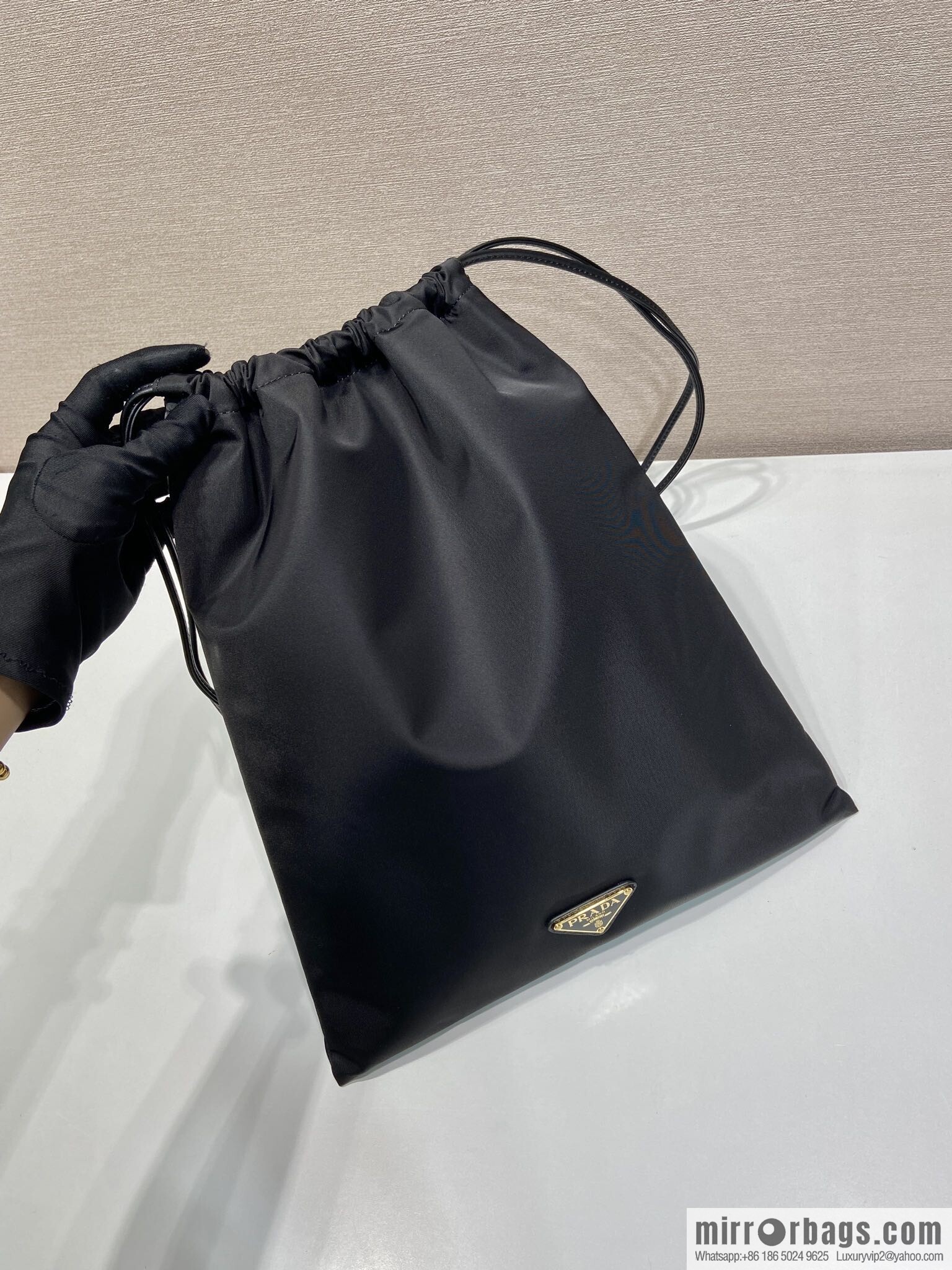 PRADA 🎉 new handbag 🎉 1NK001 drawstring pouch 🎉 black