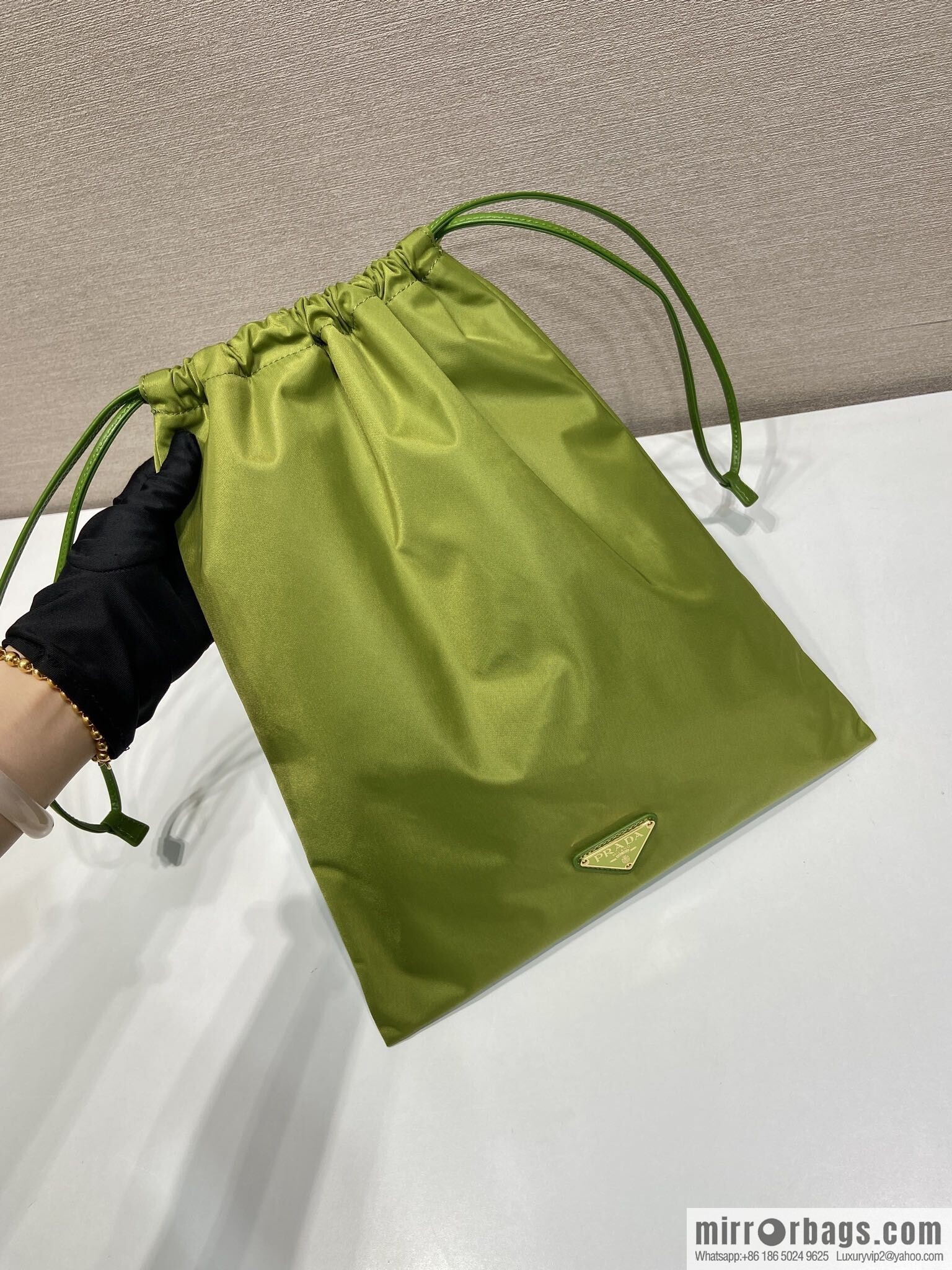 PRADA 🎉 new handbag 🎉 1NK001 drawstring pouch 🎉 green
