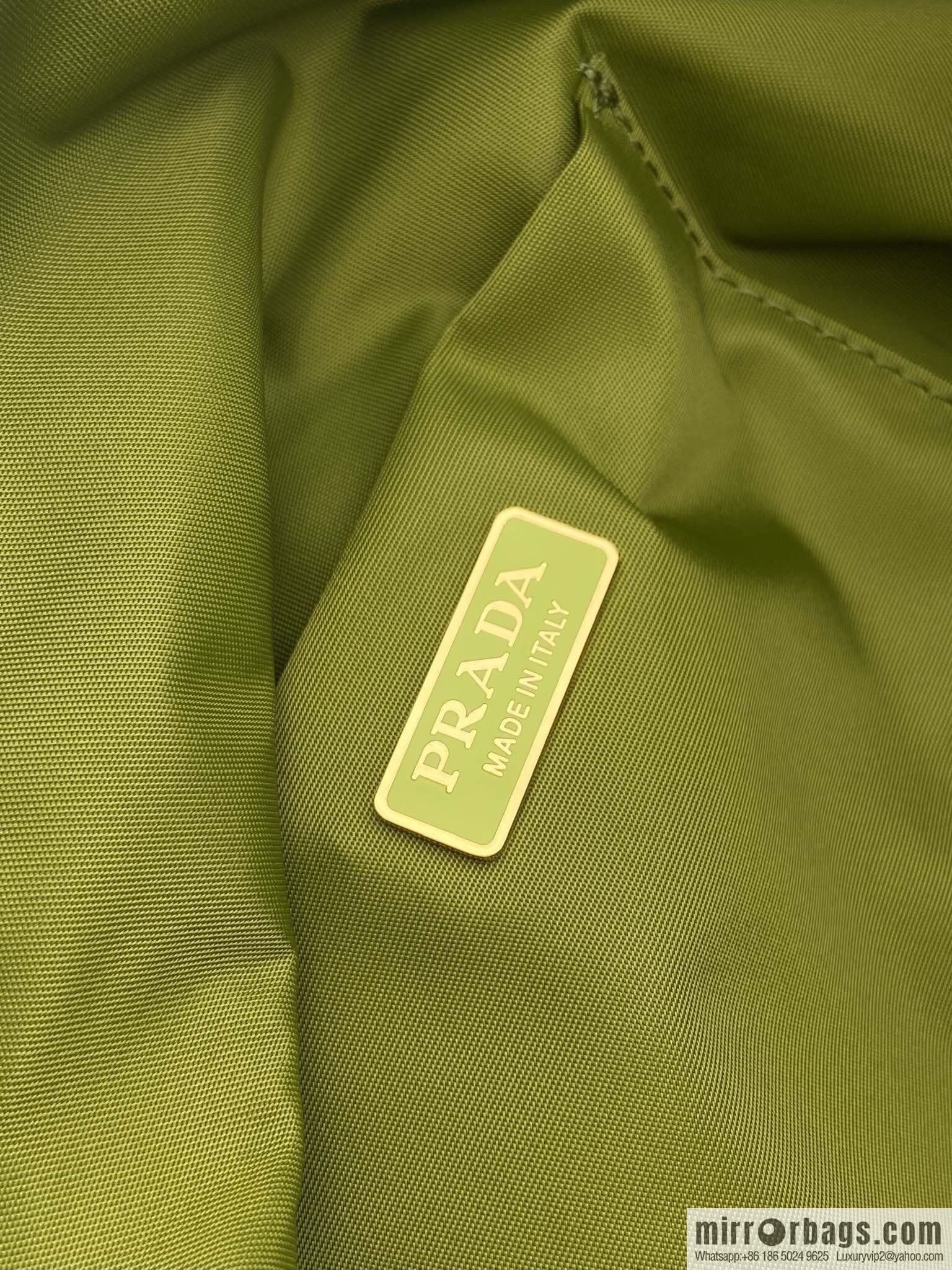 PRADA 🎉 new handbag 🎉 1NK001 drawstring pouch 🎉 green