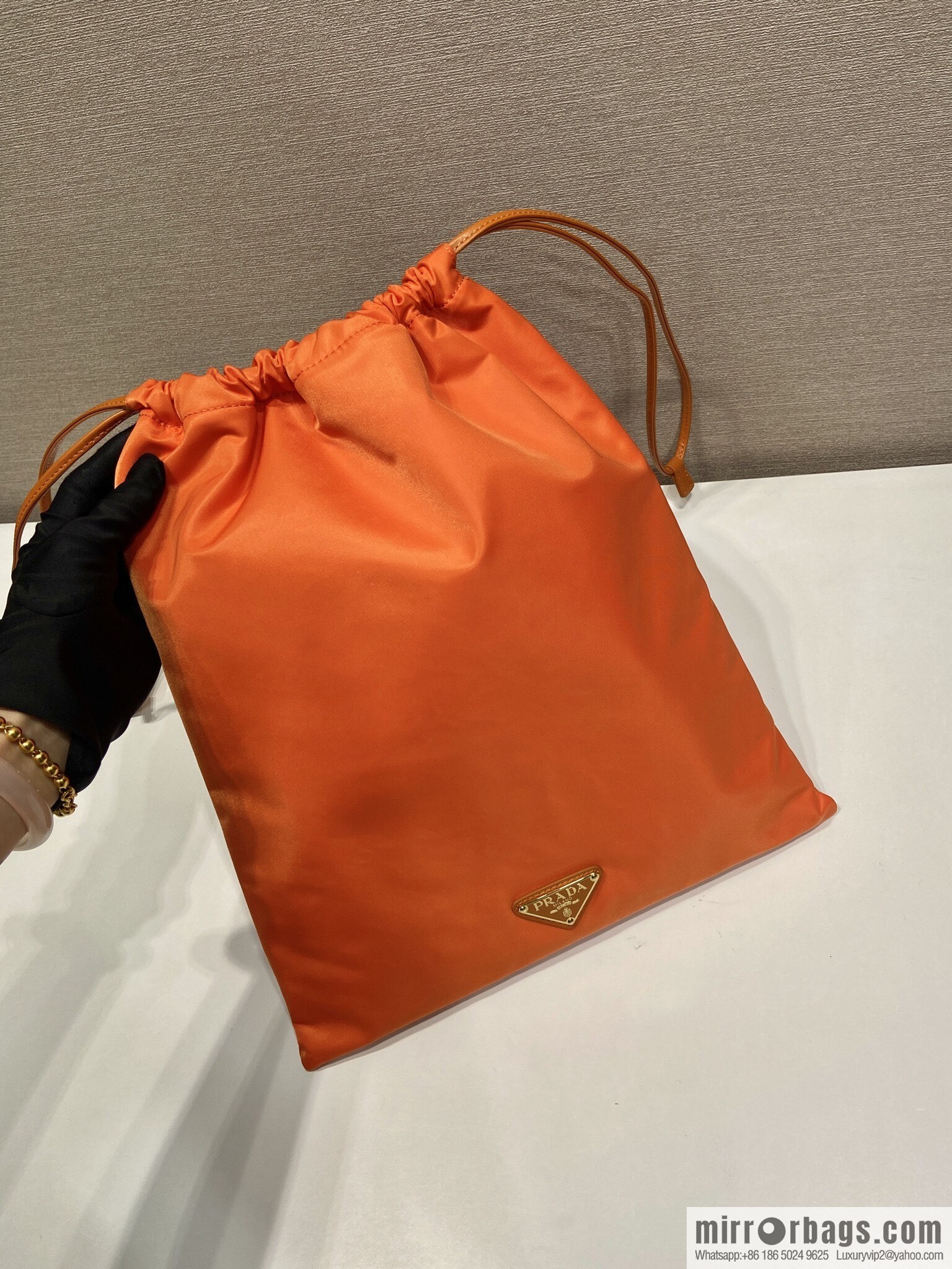 PRADA 🎉 new handbag 🎉 1NK001 drawstring pouch 🎉 orange