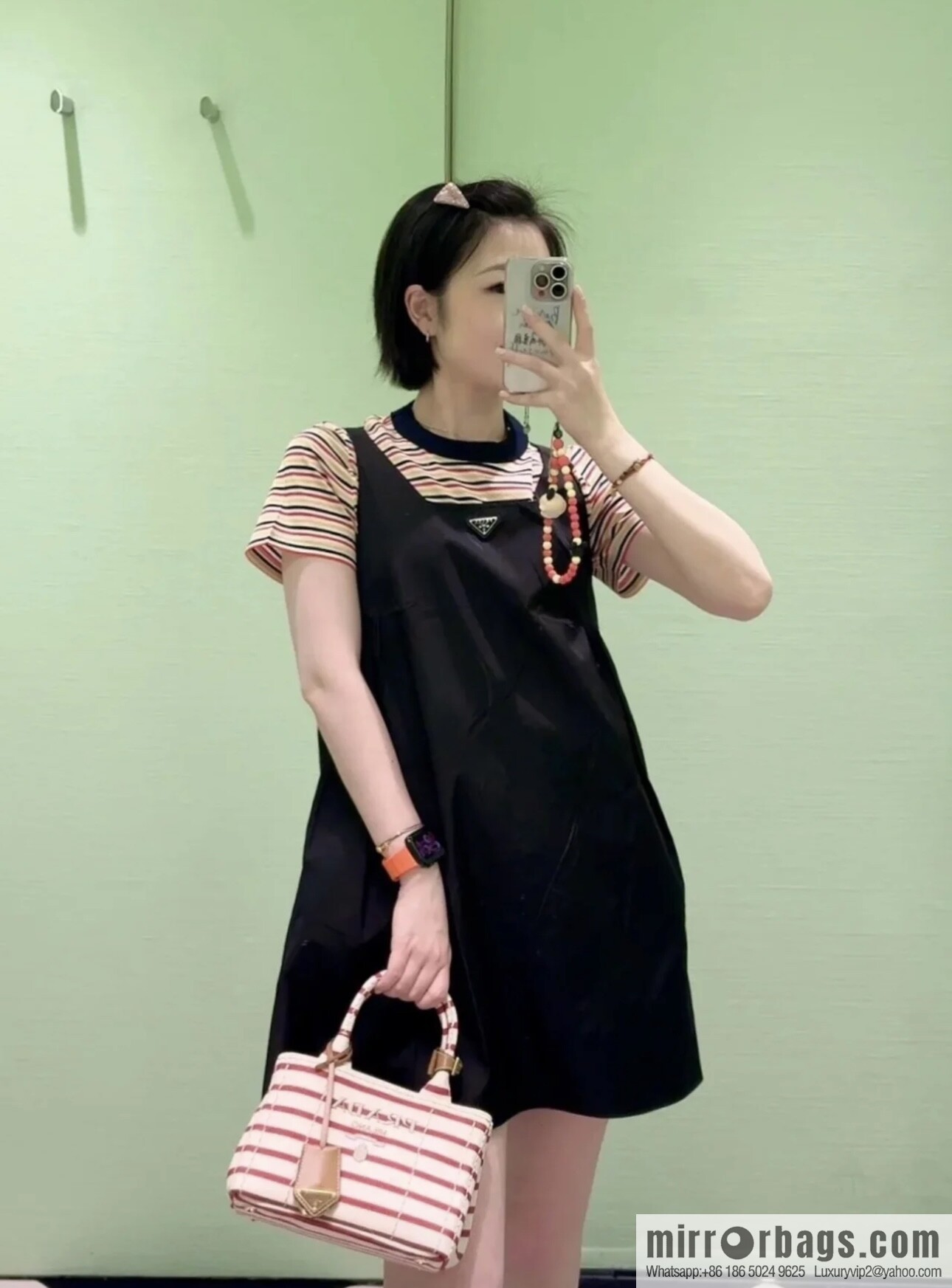 PRADA 🎉 new handbag 🎉 1BA038 🎉🎉 red stripe
