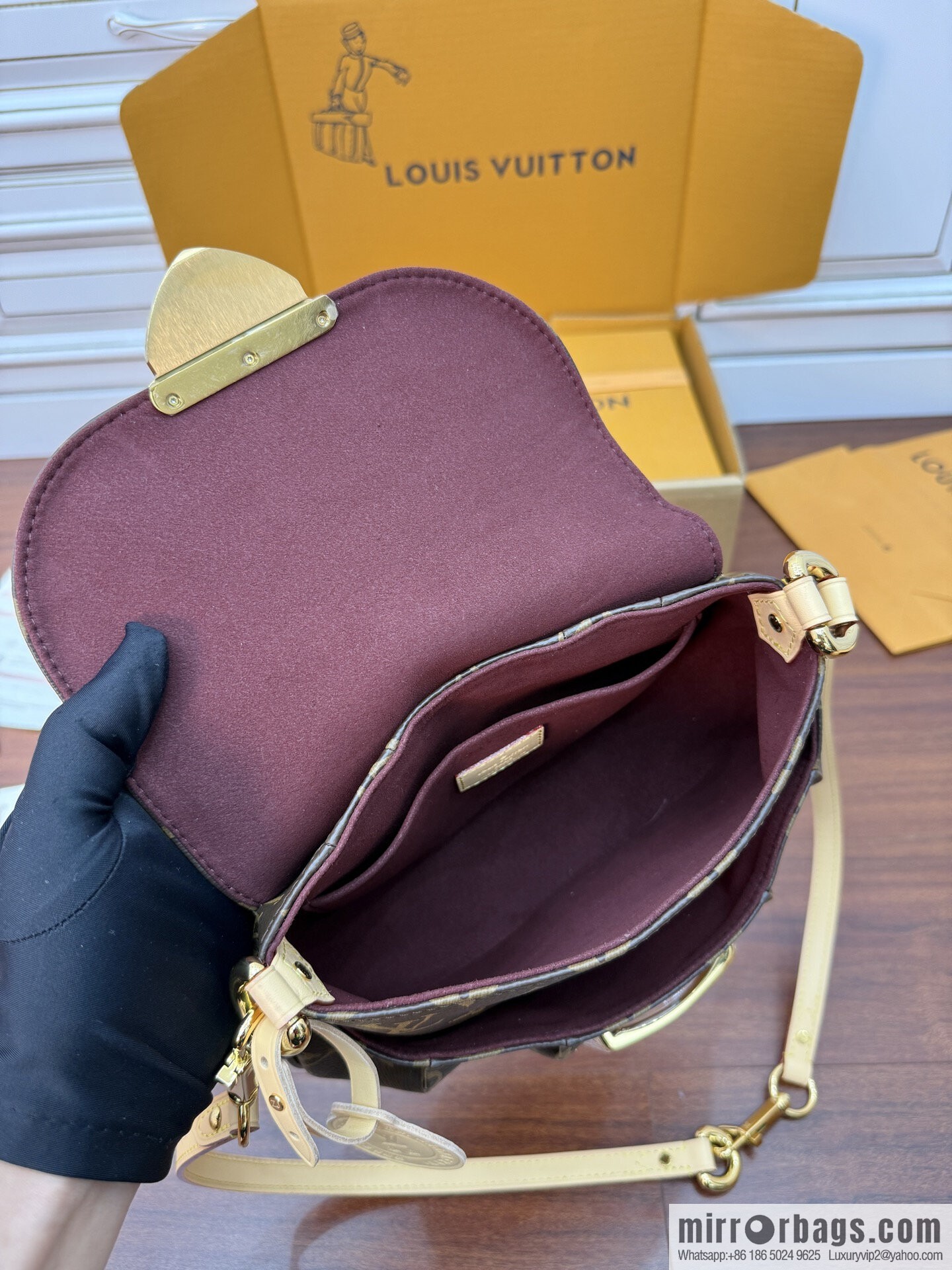 LV M13617 Sunset