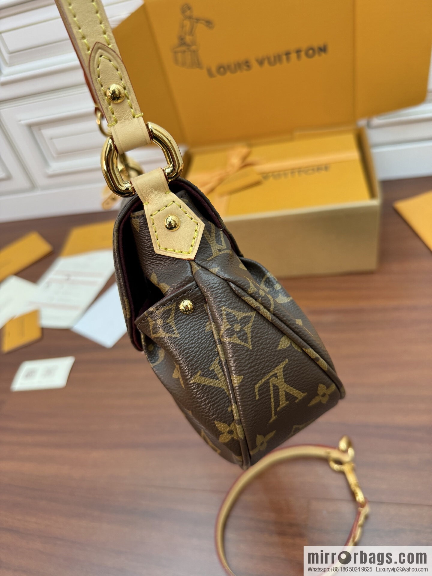 LV M13617 Sunset
