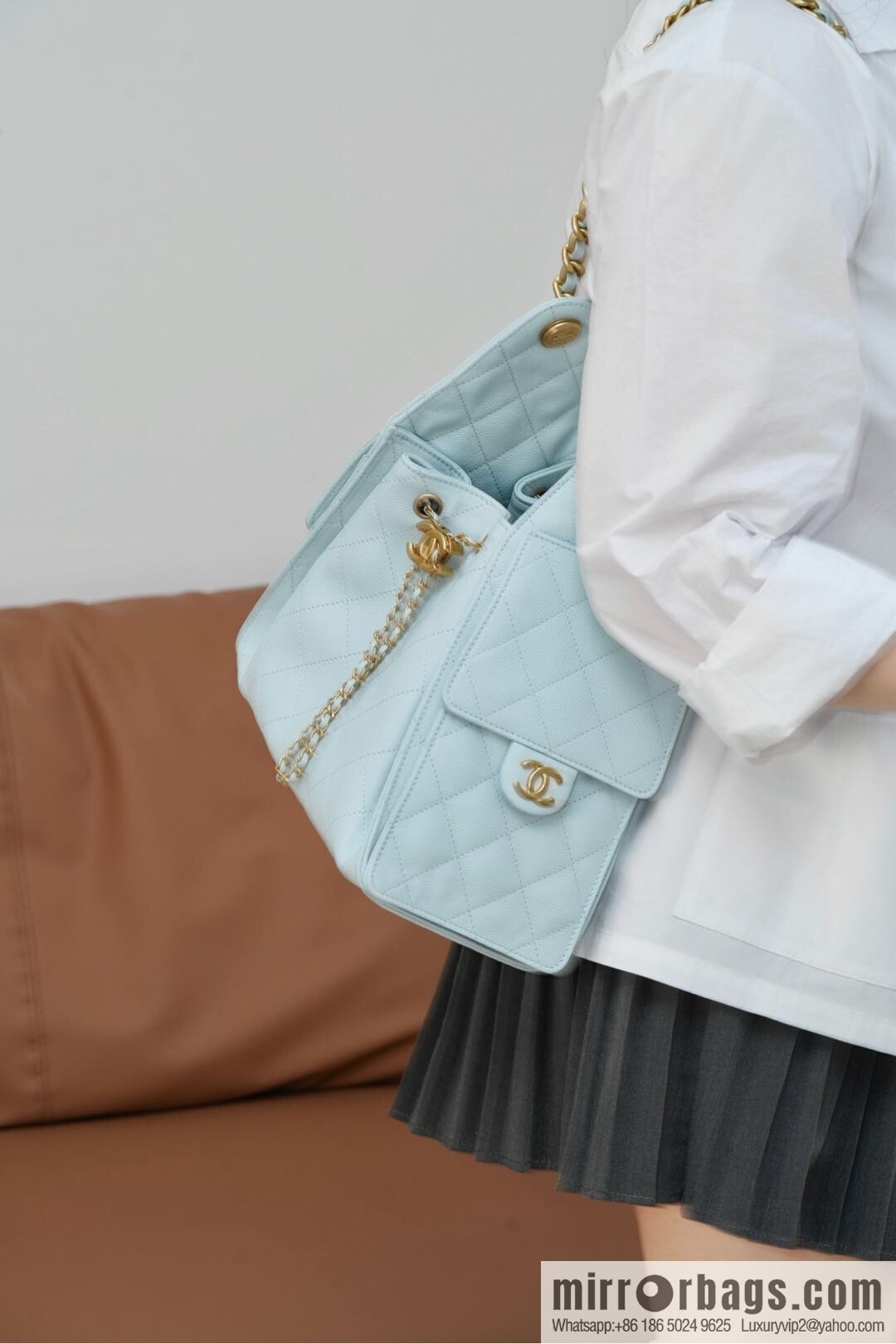 ππ‘ππ§ππ₯ πππ¬ π¬π¦ππ₯π₯ π‘π¨ππ¨ Drawstring Bucket Bag, Tiffany Blue π S AS5293