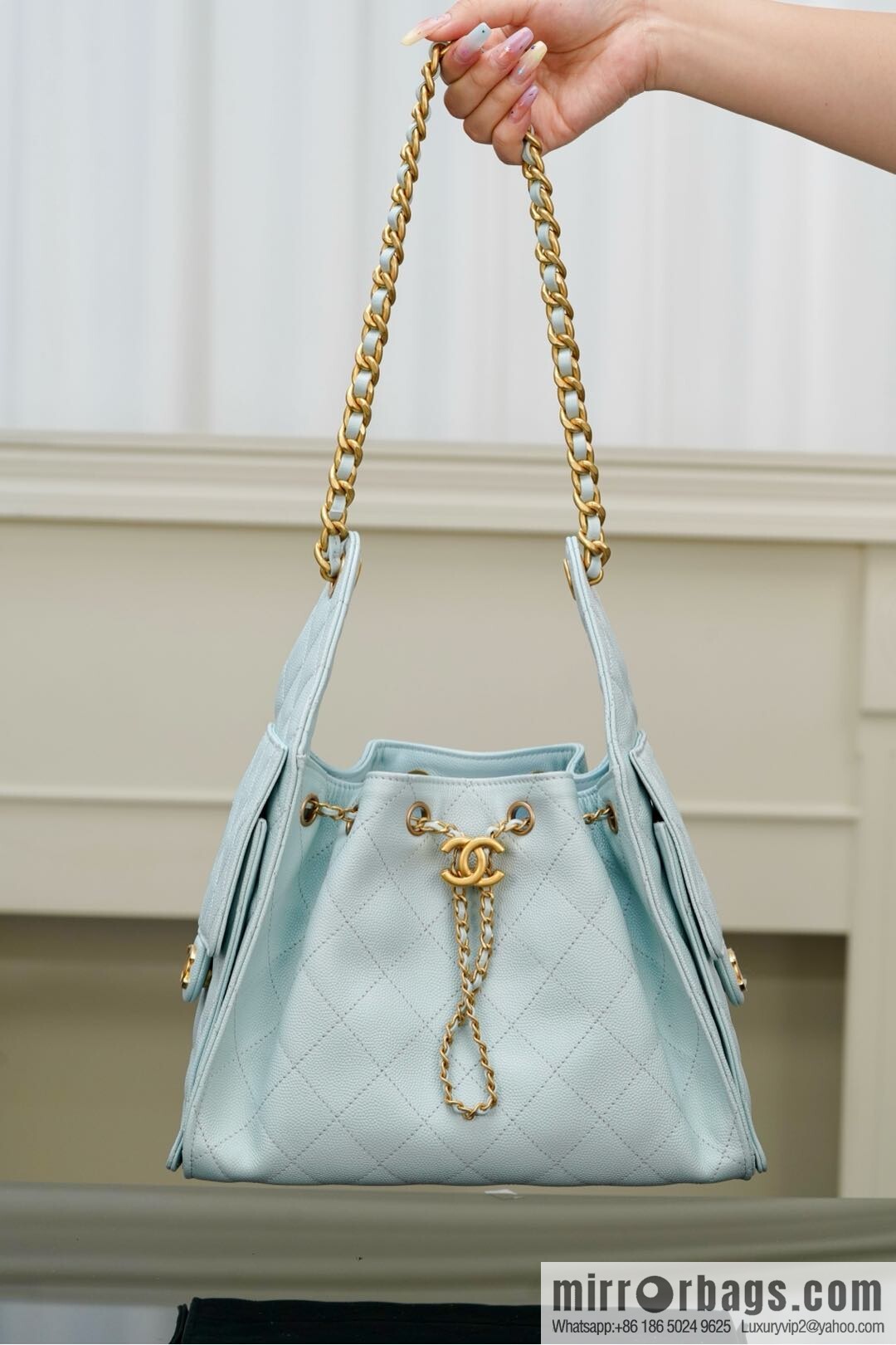 ππ‘ππ§ππ₯ πππ¬ π¬π¦ππ₯π₯ π‘π¨ππ¨ Drawstring Bucket Bag, Tiffany Blue π S AS5293