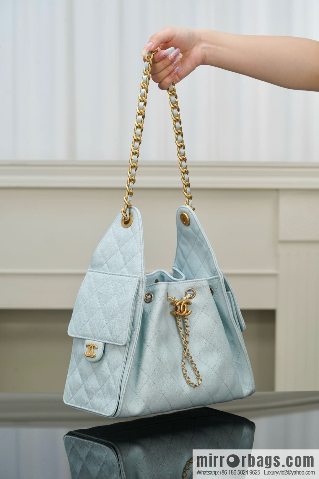 ππ‘ππ§ππ₯ πππ¬ π¬π¦ππ₯π₯ π‘π¨ππ¨ Drawstring Bucket Bag, Tiffany Blue π S AS5293