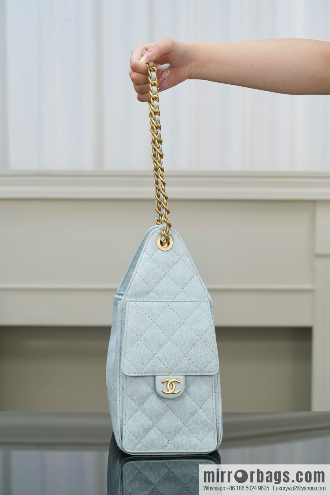 ππ‘ππ§ππ₯ πππ¬ π¬π¦ππ₯π₯ π‘π¨ππ¨ Drawstring Bucket Bag, Tiffany Blue π S AS5293