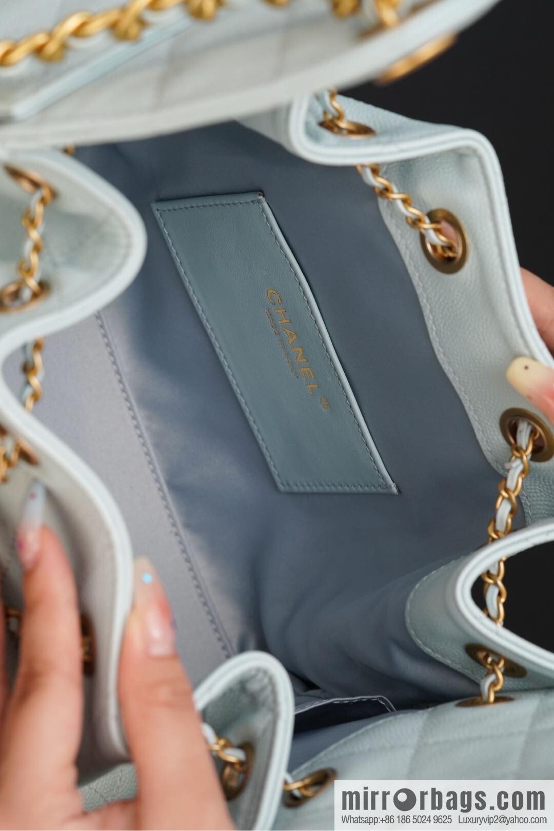 ππ‘ππ§ππ₯ πππ¬ π¬π¦ππ₯π₯ π‘π¨ππ¨ Drawstring Bucket Bag, Tiffany Blue π S AS5293