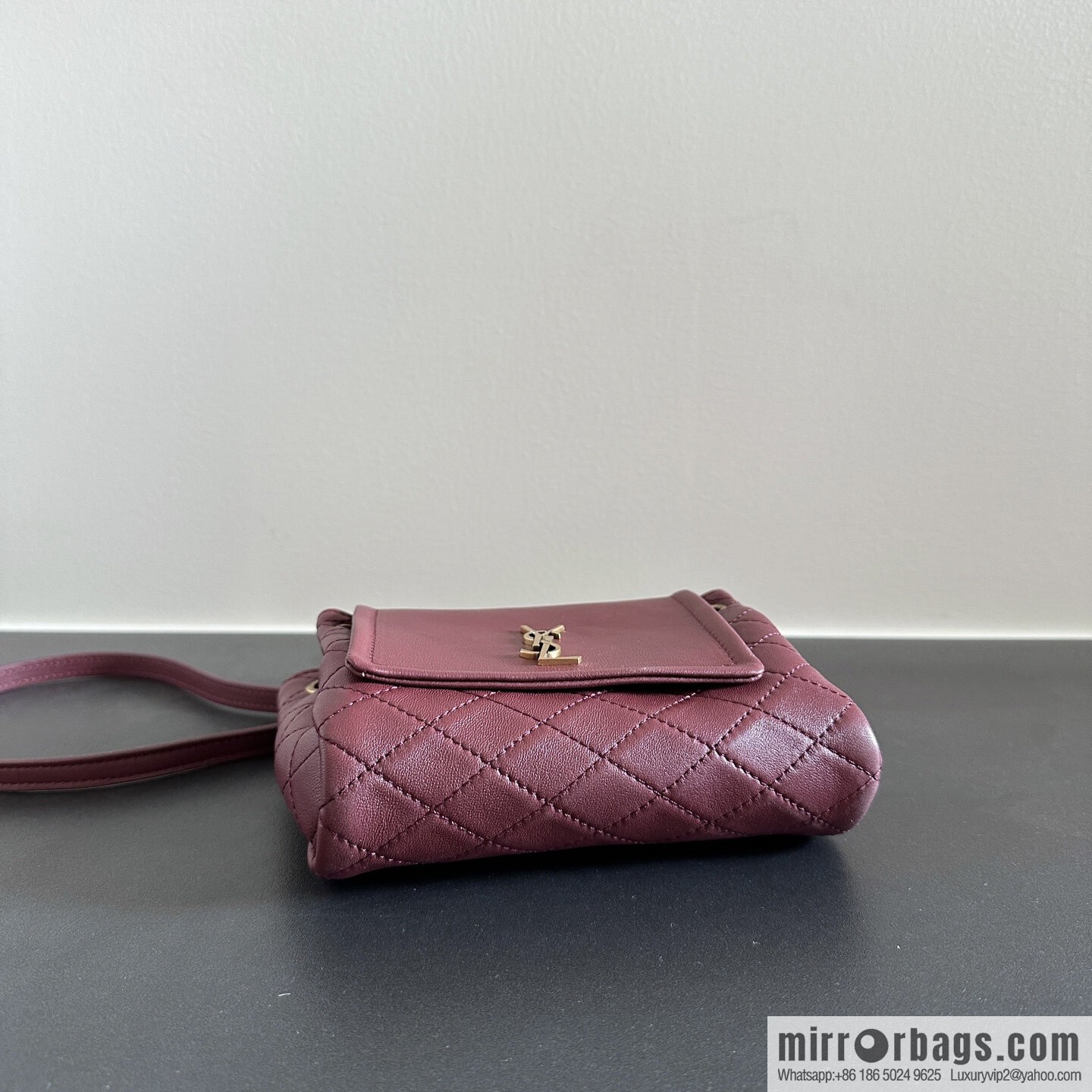 YSL 𝙈𝙊𝙉𝙊𝙂𝙍𝘼𝙈 𝙉𝙊𝙇𝙄𝙏𝘼 sheep leather mini handbag 672738 burgundy