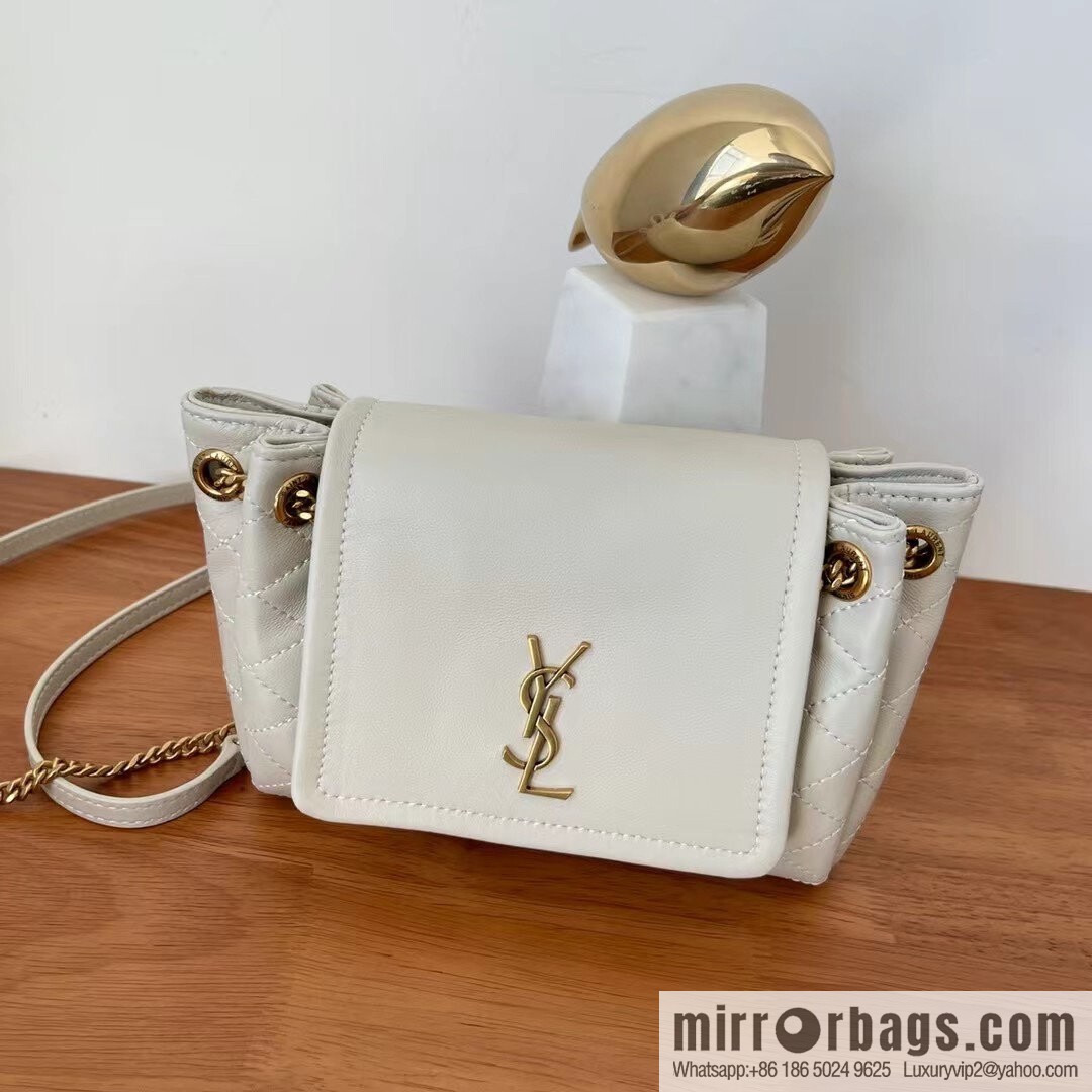 YSL 𝙈𝙊𝙉𝙊𝙂𝙍𝘼𝙈 𝙉𝙊𝙇𝙄𝙏𝘼 sheep leather mini handbag 672738 white
