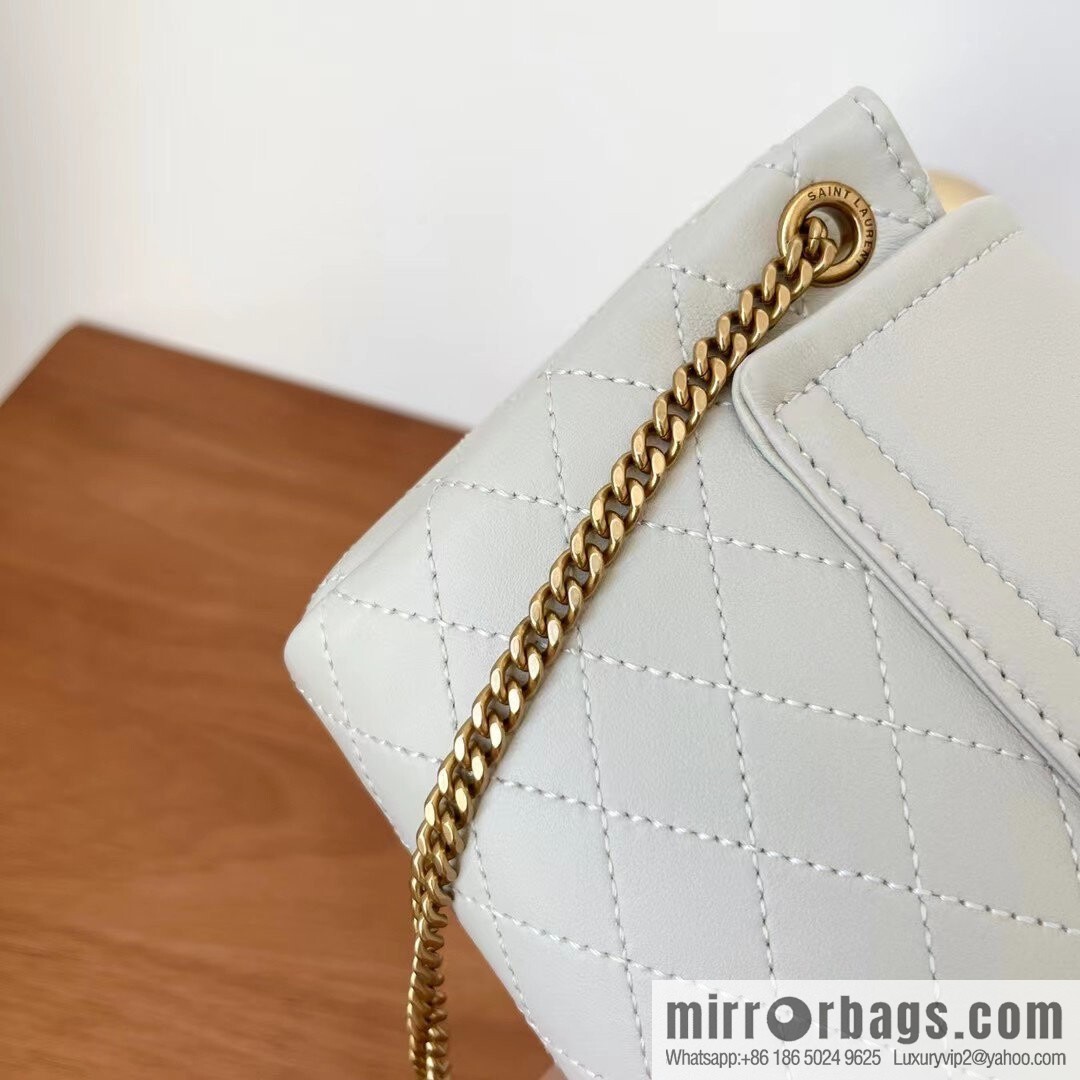 YSL 𝙈𝙊𝙉𝙊𝙂𝙍𝘼𝙈 𝙉𝙊𝙇𝙄𝙏𝘼 sheep leather mini handbag 672738 white